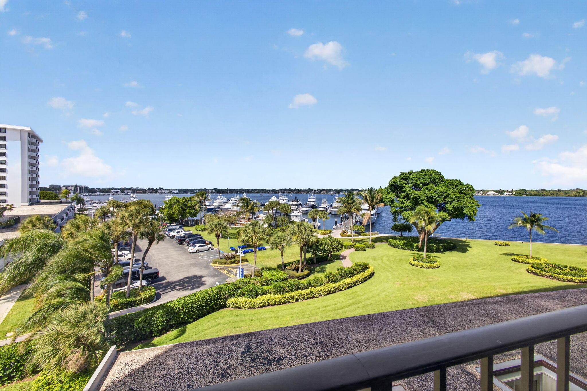 136 LAKESHORE Drive 511, North Palm Beach, FL 33408, North Palm Beach