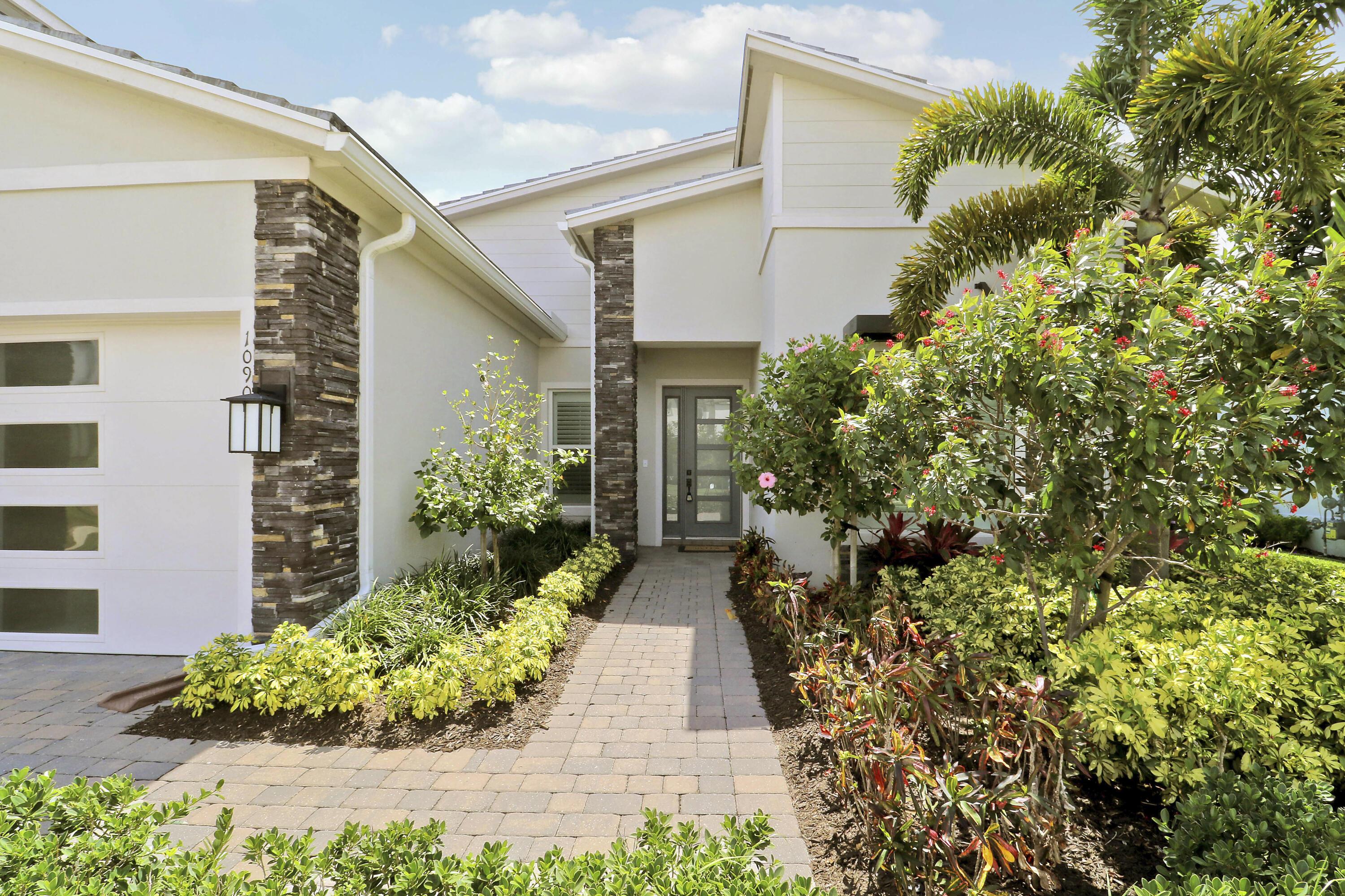 10909 STELLAR Circle, Palm Beach Gardens, FL 33412, Palm Beach Gardens - Photo 3
