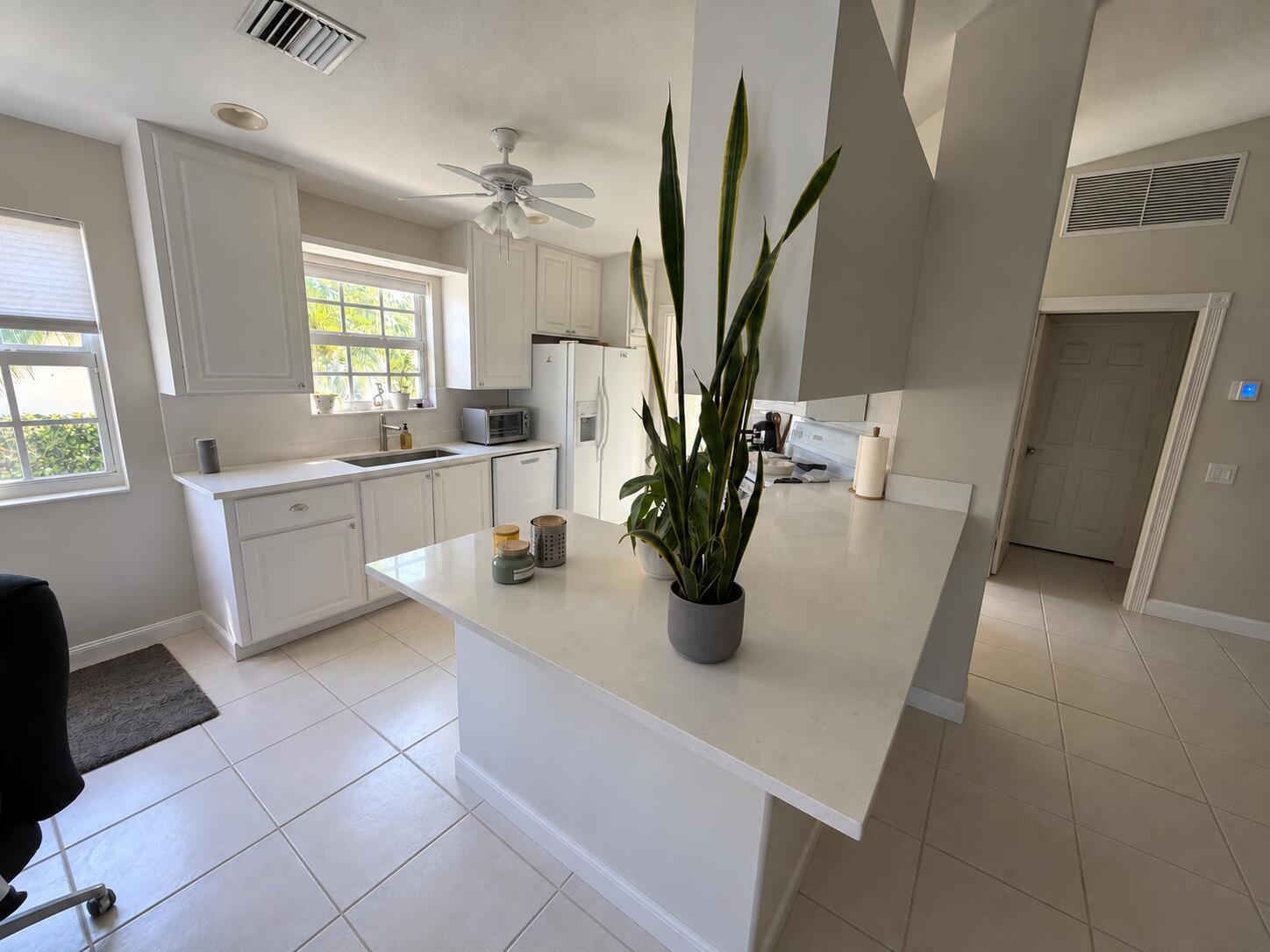 10853 SW ELSINORE Drive, Port St. Lucie, FL 34987, Port St. Lucie - Photo 3