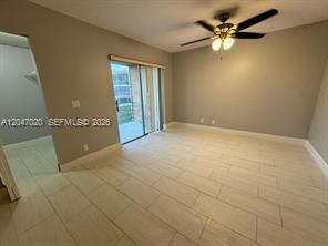 500 Village Green Circle W 215, Palm Springs, FL 33461, Palm Springs - Photo 5