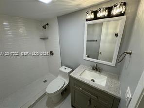 500 Village Green Circle W 215, Palm Springs, FL 33461, Palm Springs - Photo 4