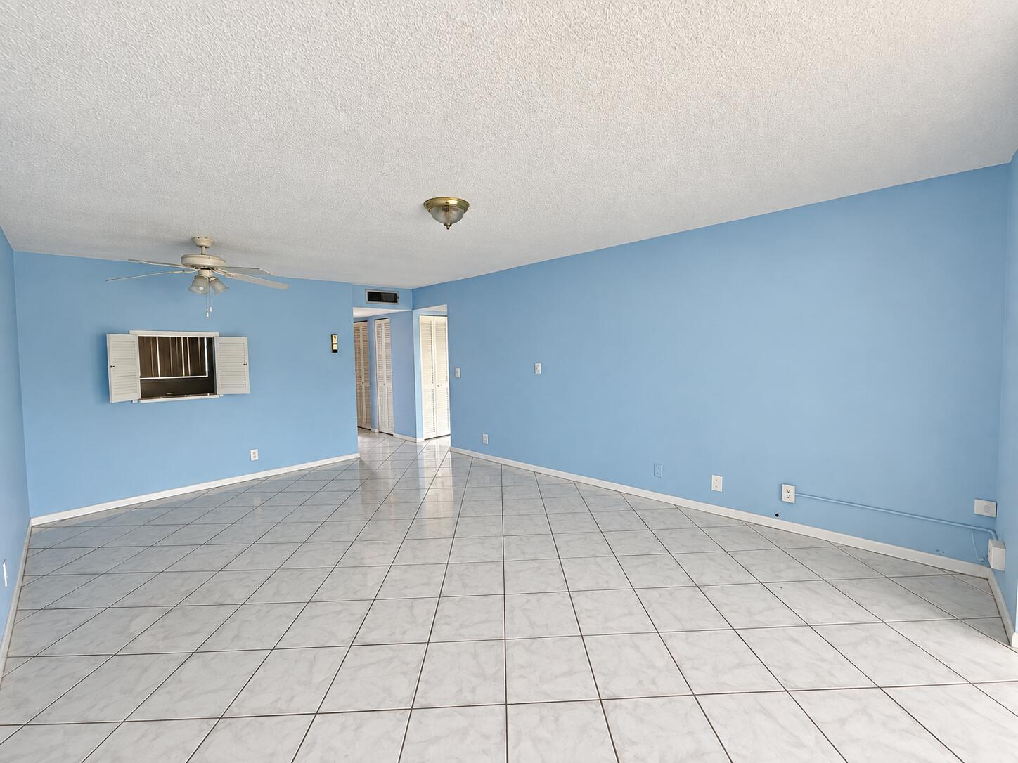 729 LORI Drive 202, Palm Springs, FL 33461, Palm Springs - Photo 3