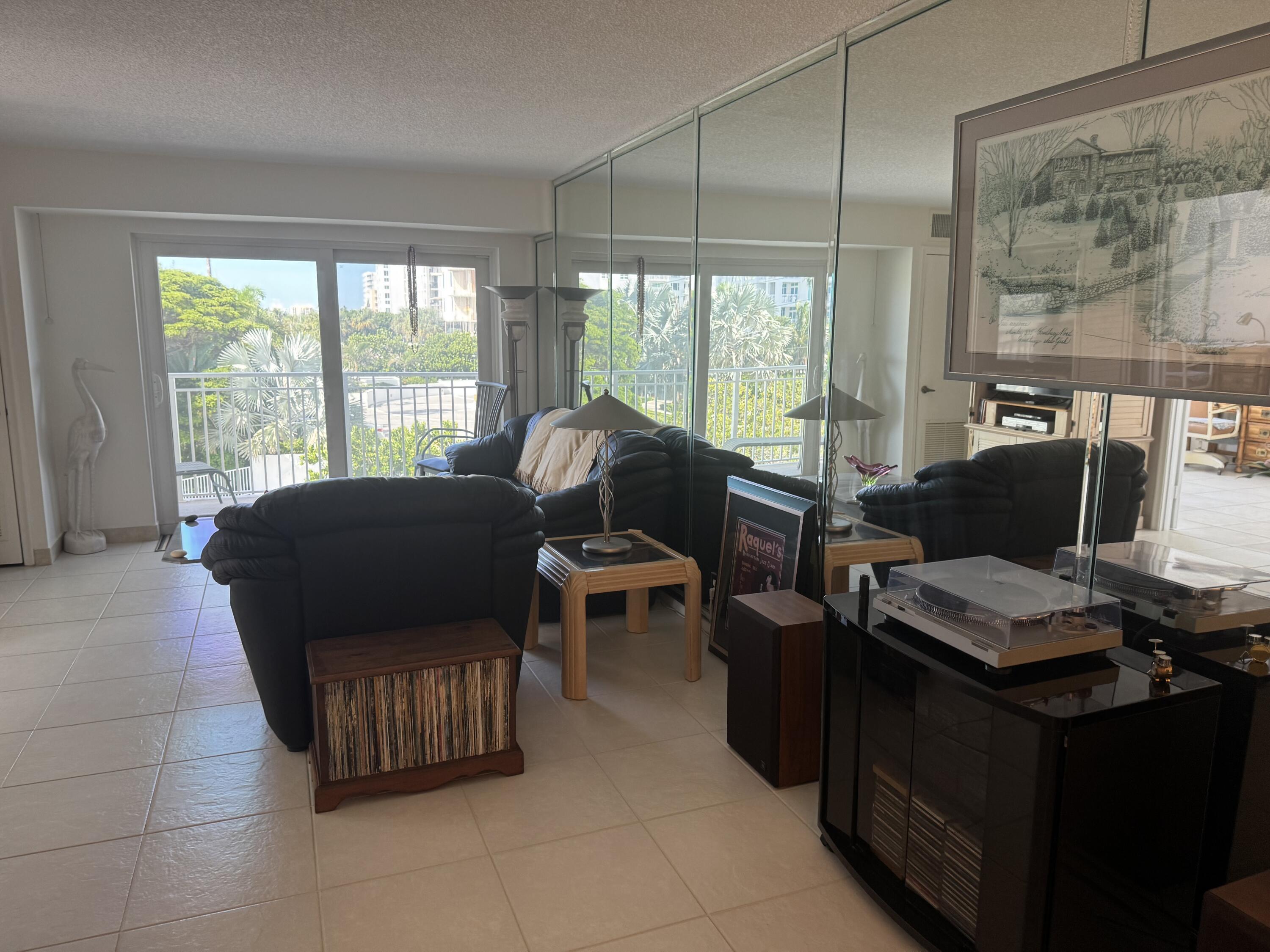 3215 S Ocean Boulevard S 202, Highland Beach, FL 33487, Highland Beach - Photo 5