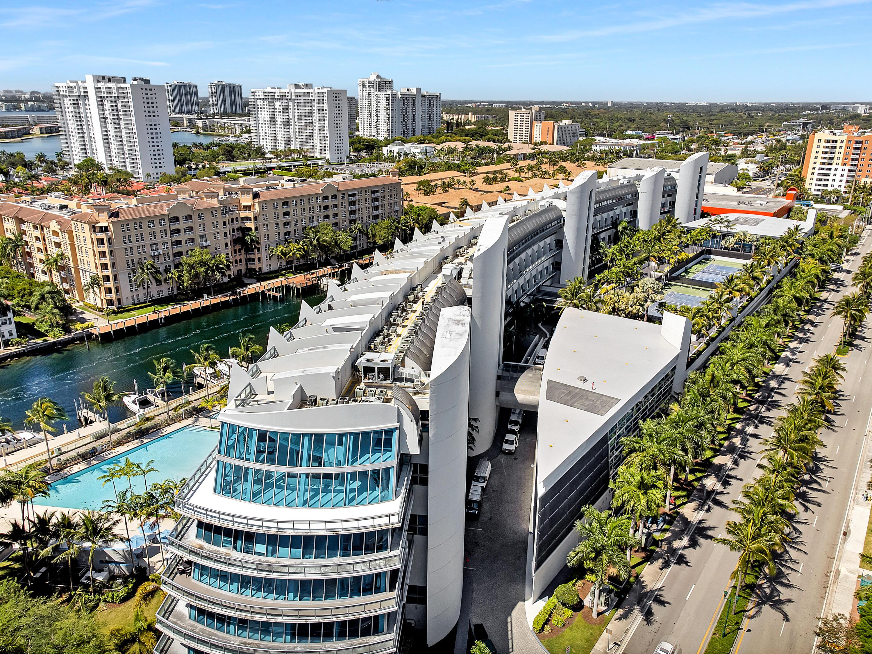2950 NE 188th Street 122, Aventura, FL 33180, Aventura