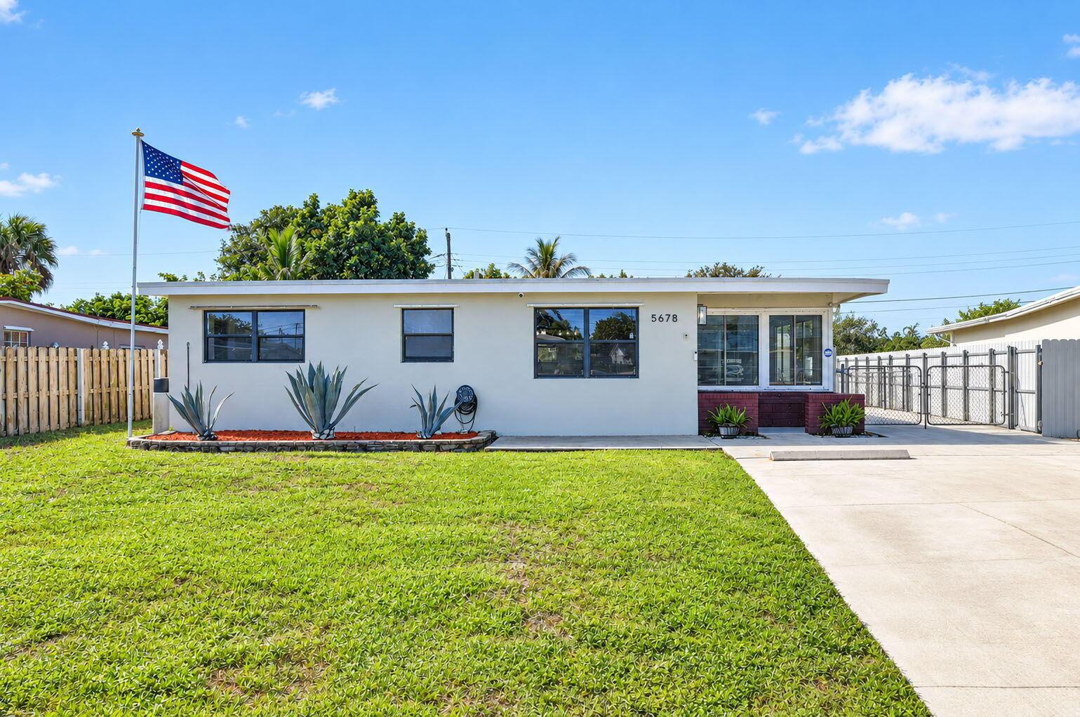 5678 Cinnamon Drive, West Palm Beach, FL 33415, West Palm Beach - Photo 5