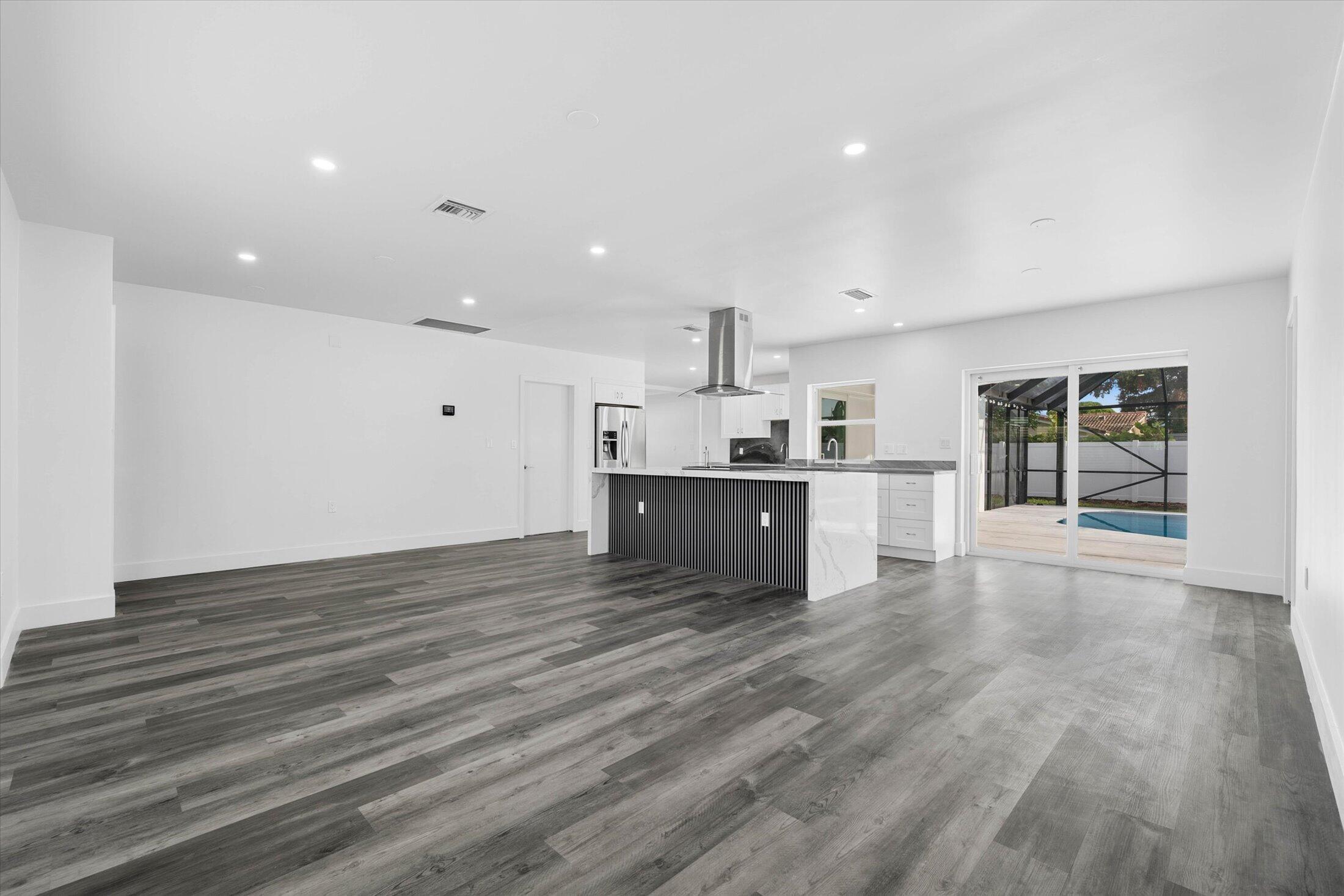 1650 NW 9TH Street, Boca Raton, FL 33486, Boca Raton - Photo 3