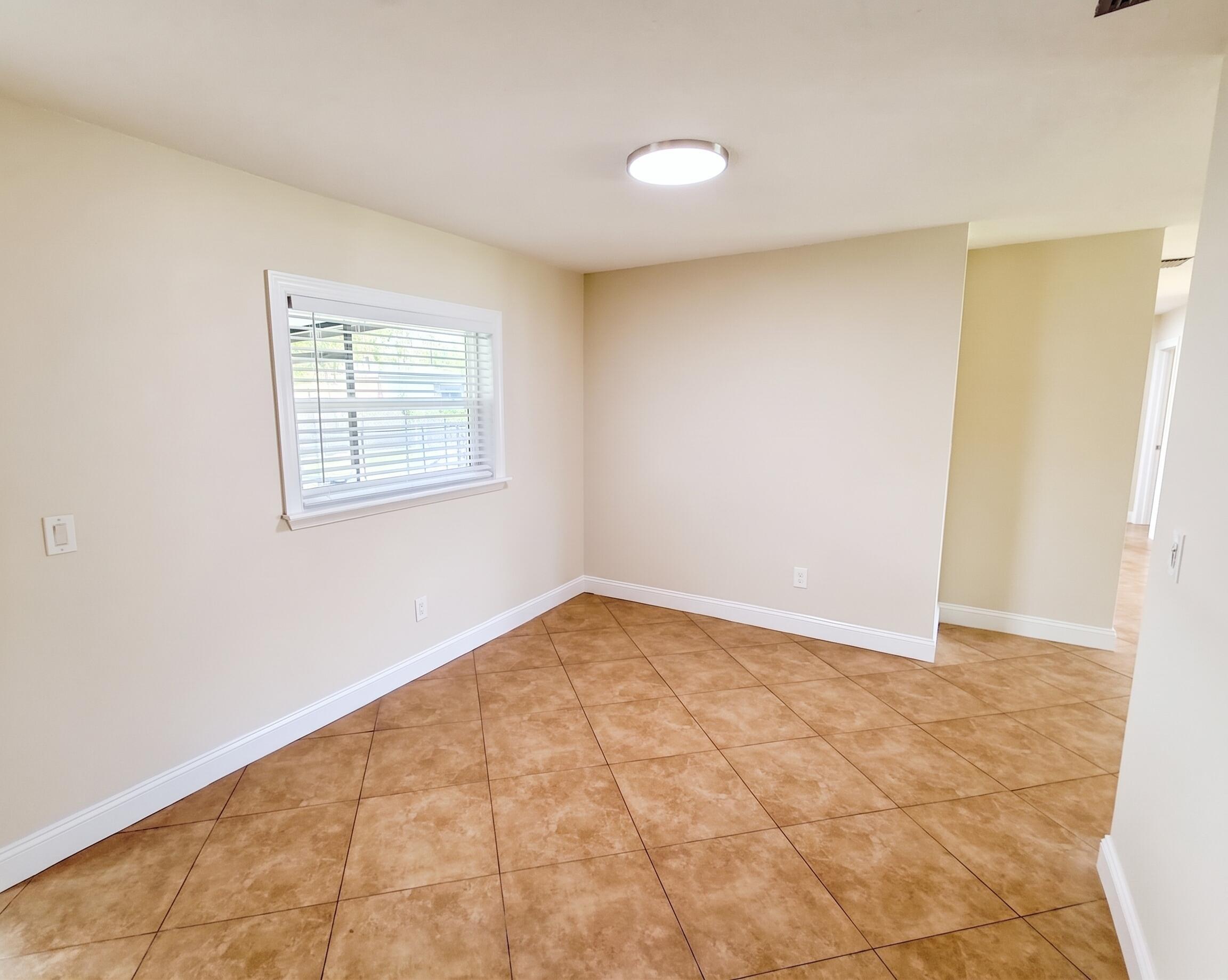 11184 Median Street, Boca Raton, FL 33428, Boca Raton - Photo 4