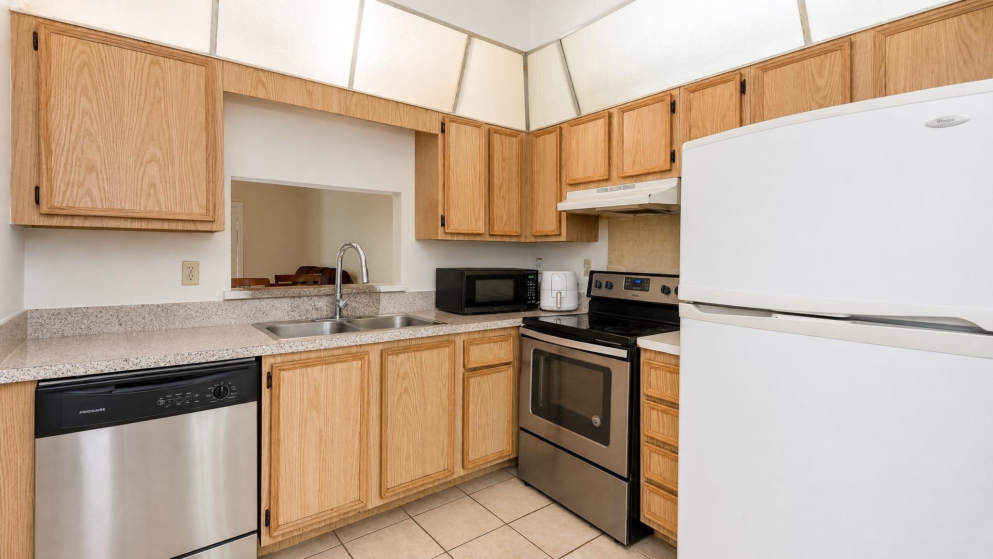 10880 NW 45th Street, Coral Springs, FL 33065, Coral Springs - Photo 2
