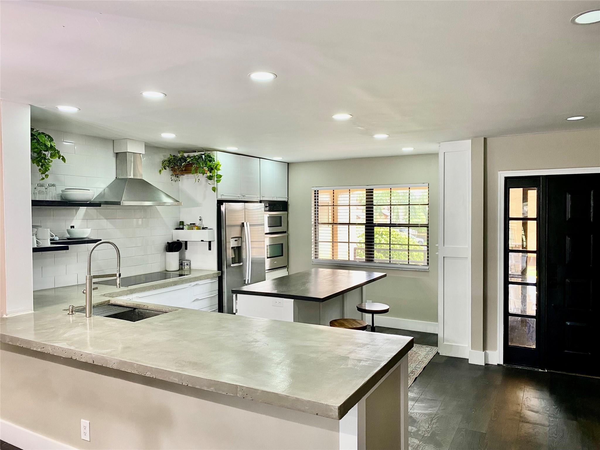6406 ASPEN GLEN Circle 202, Boynton Beach, FL 33437, Boynton Beach - Photo 3