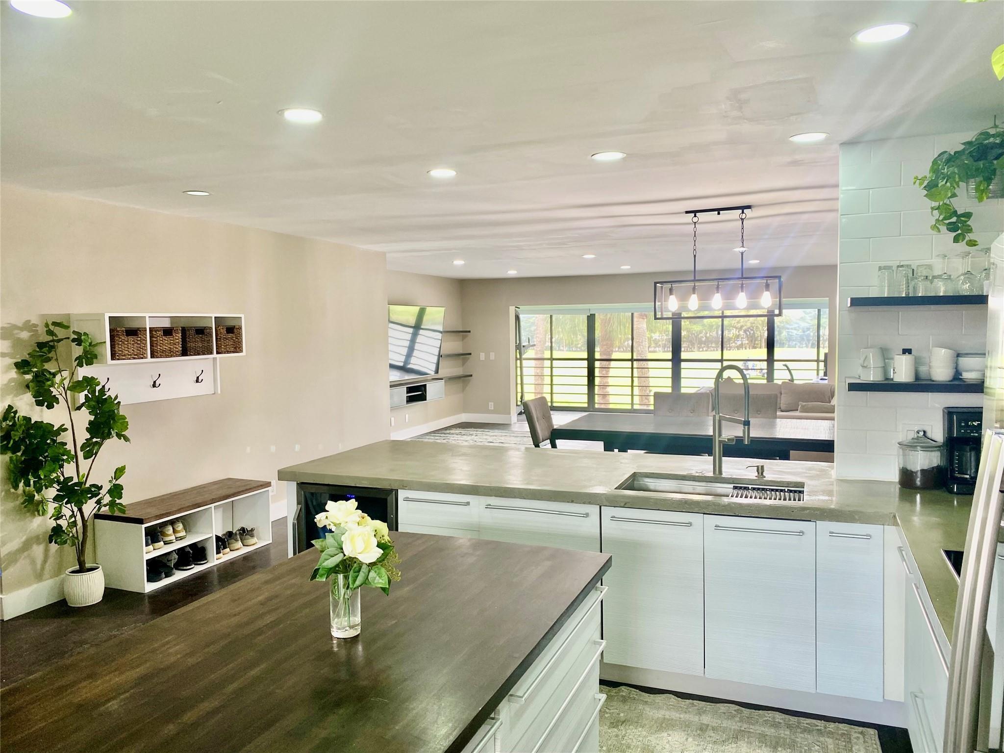 6406 ASPEN GLEN Circle 202, Boynton Beach, FL 33437, Boynton Beach - Photo 4