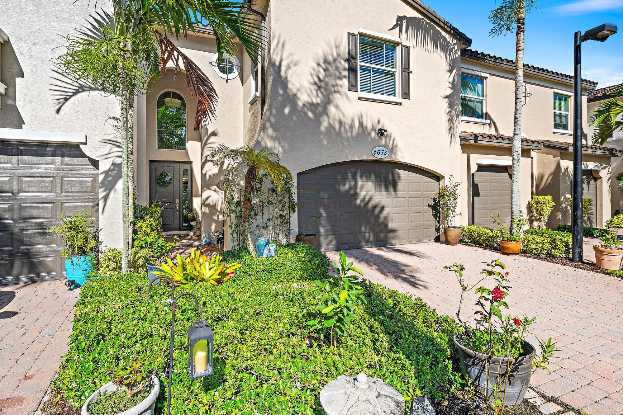 4673 MEDITERRANEAN Circle, Palm Beach Gardens, FL 33418, Palm Beach Gardens - Photo 4