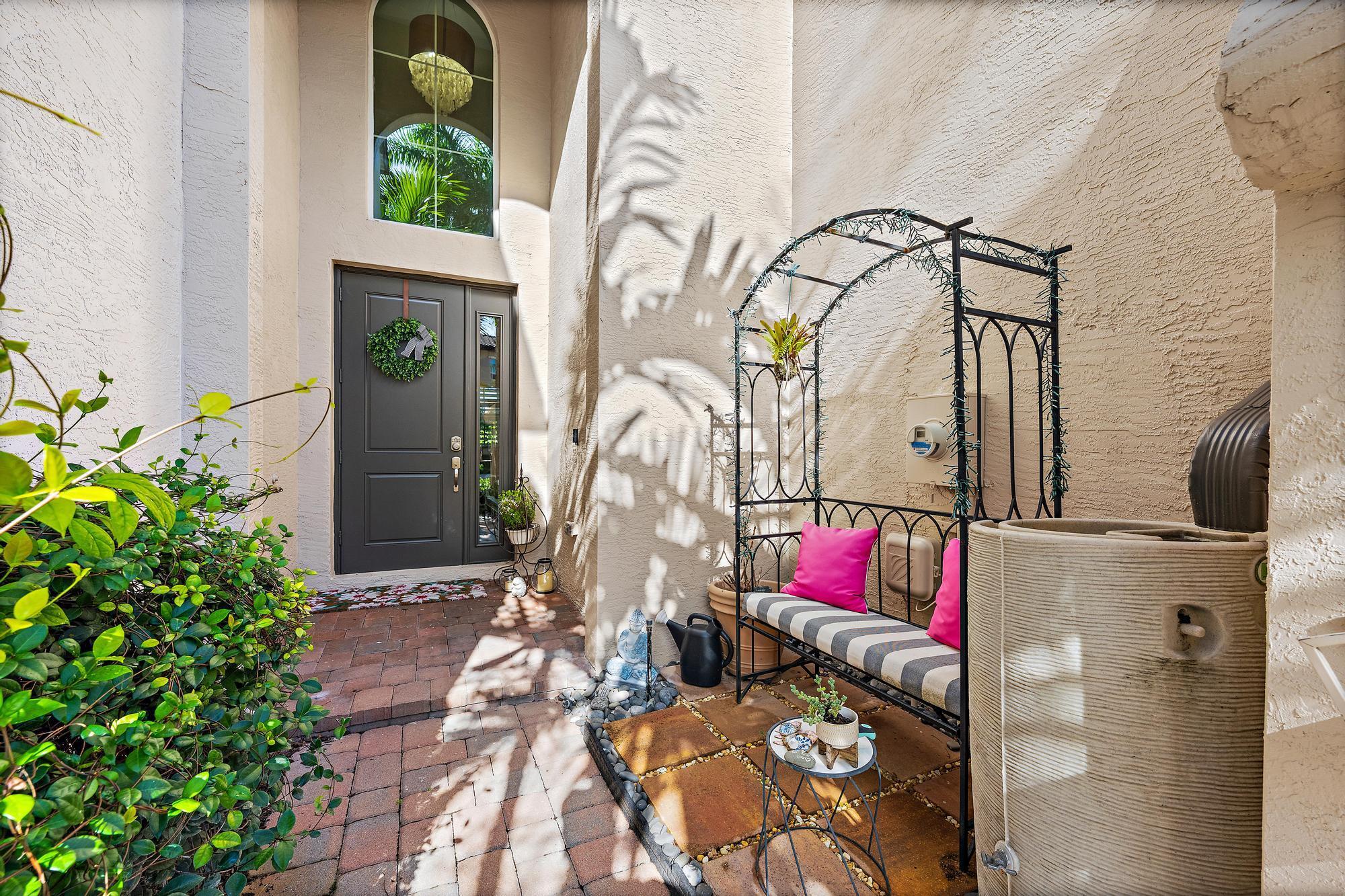 4673 MEDITERRANEAN Circle, Palm Beach Gardens, FL 33418, Palm Beach Gardens