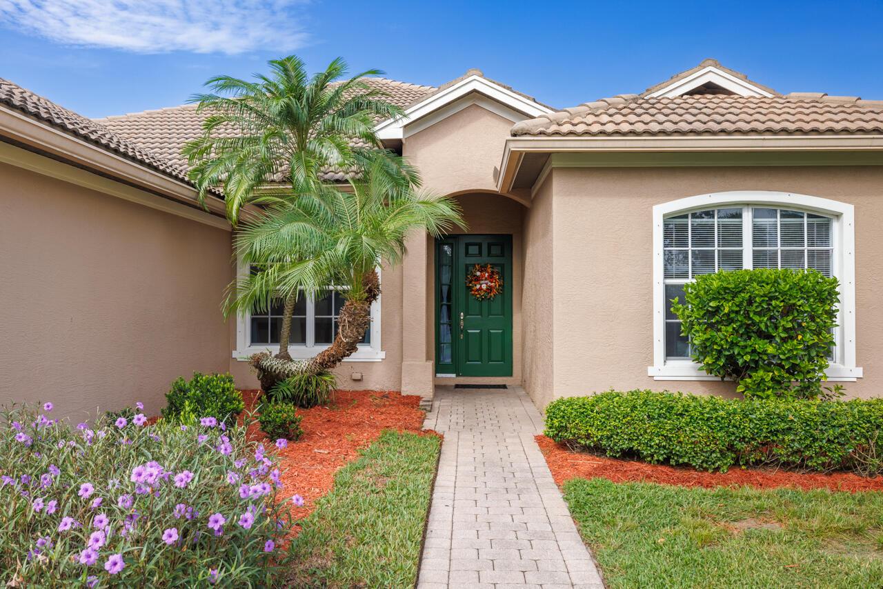 359 NW Sheffield Circle, Port St. Lucie, FL 34983, Port St. Lucie - Photo 2