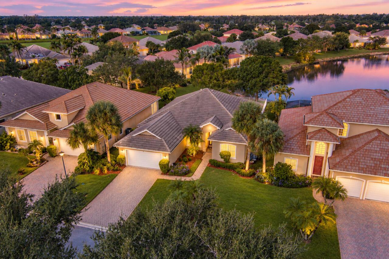 359 NW Sheffield Circle, Port St. Lucie, FL 34983, Port St. Lucie - Photo 4