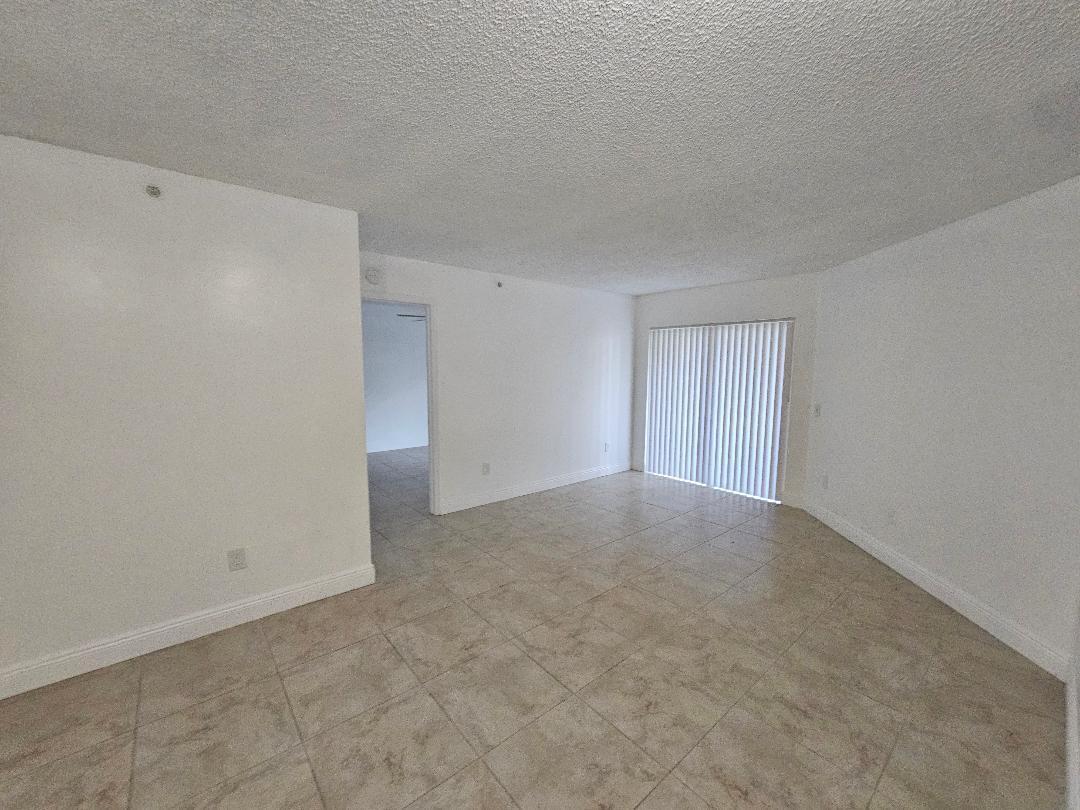 460 S Park Road 6-207, Hollywood, FL 33021, Hollywood - Photo 5