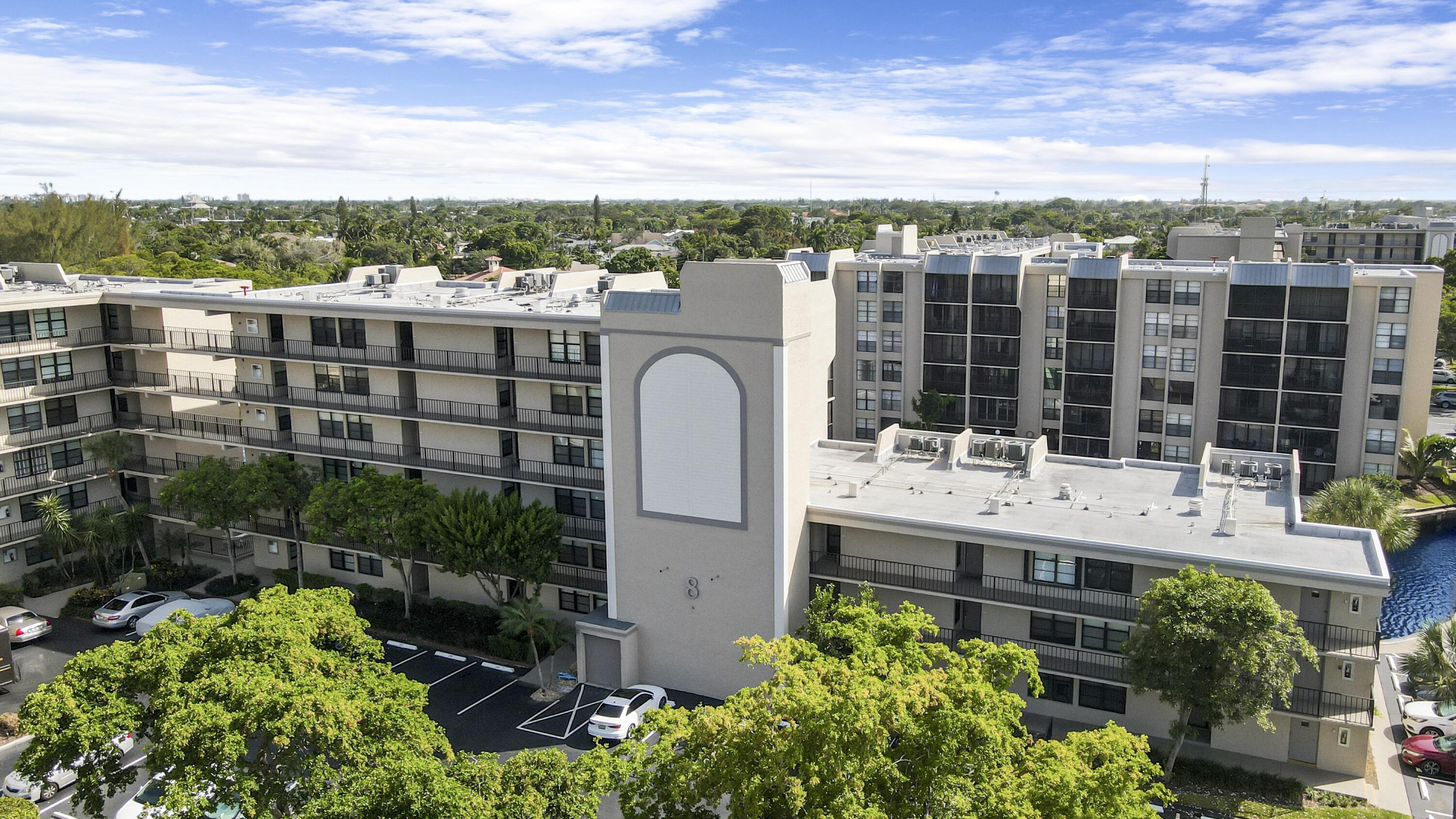 8 Royal Palm Way 2010, Boca Raton, FL 33432, Boca Raton - Photo 2
