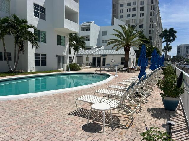 2860 NE 14th Street Causeway 405 D, Pompano Beach, FL 33062, Pompano Beach - Photo 3