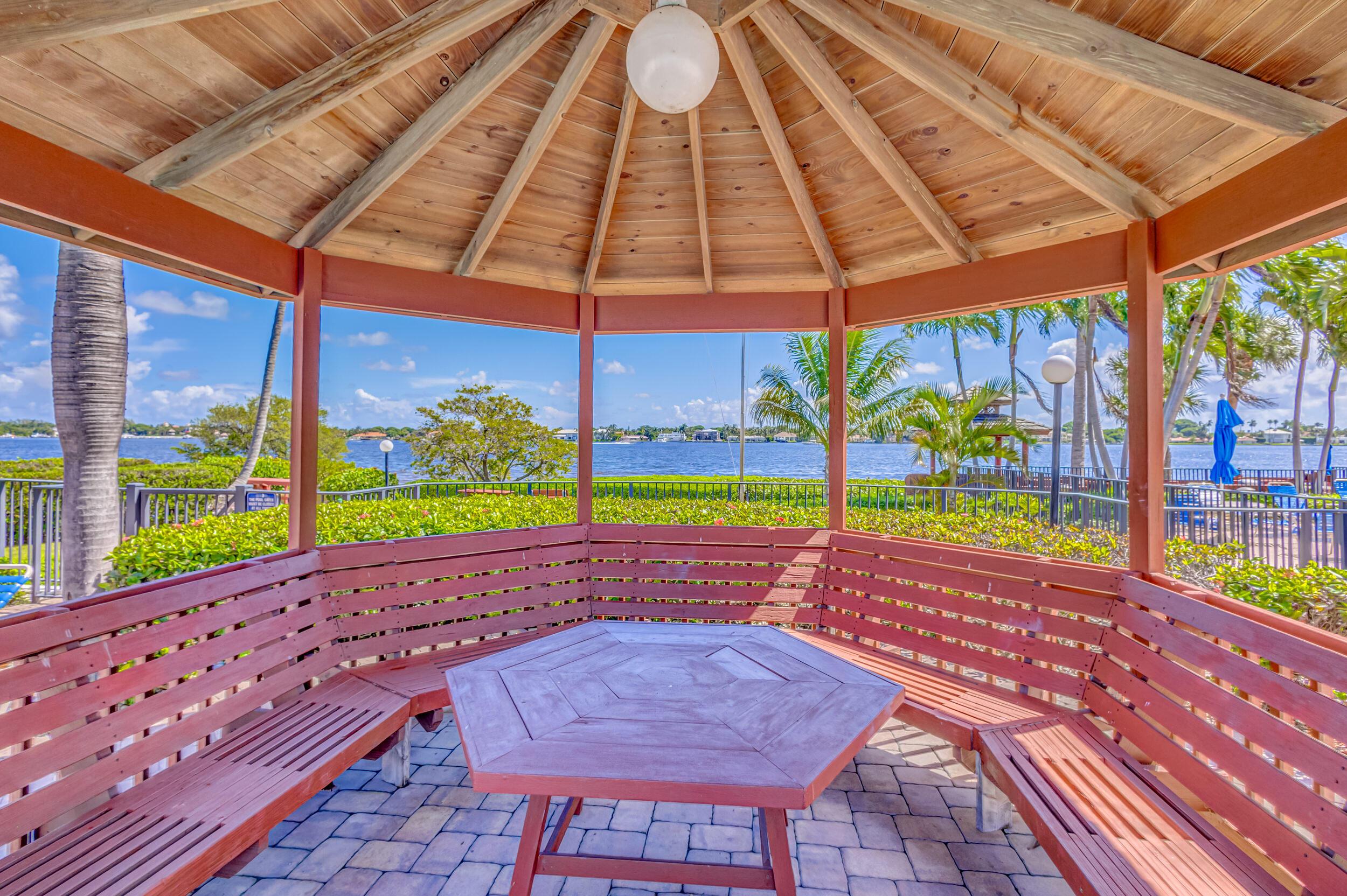 104 Half Moon Circle #A3, Hypoluxo, FL 33462, Hypoluxo - Photo 5
