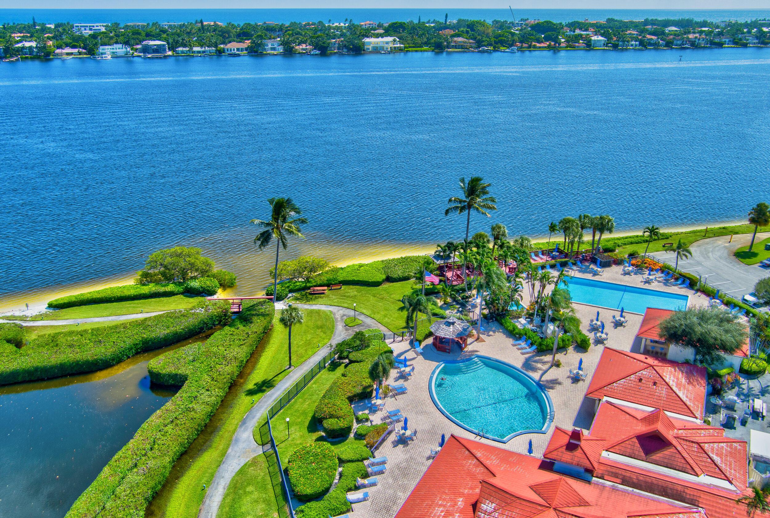 104 Half Moon Circle #A3, Hypoluxo, FL 33462, Hypoluxo