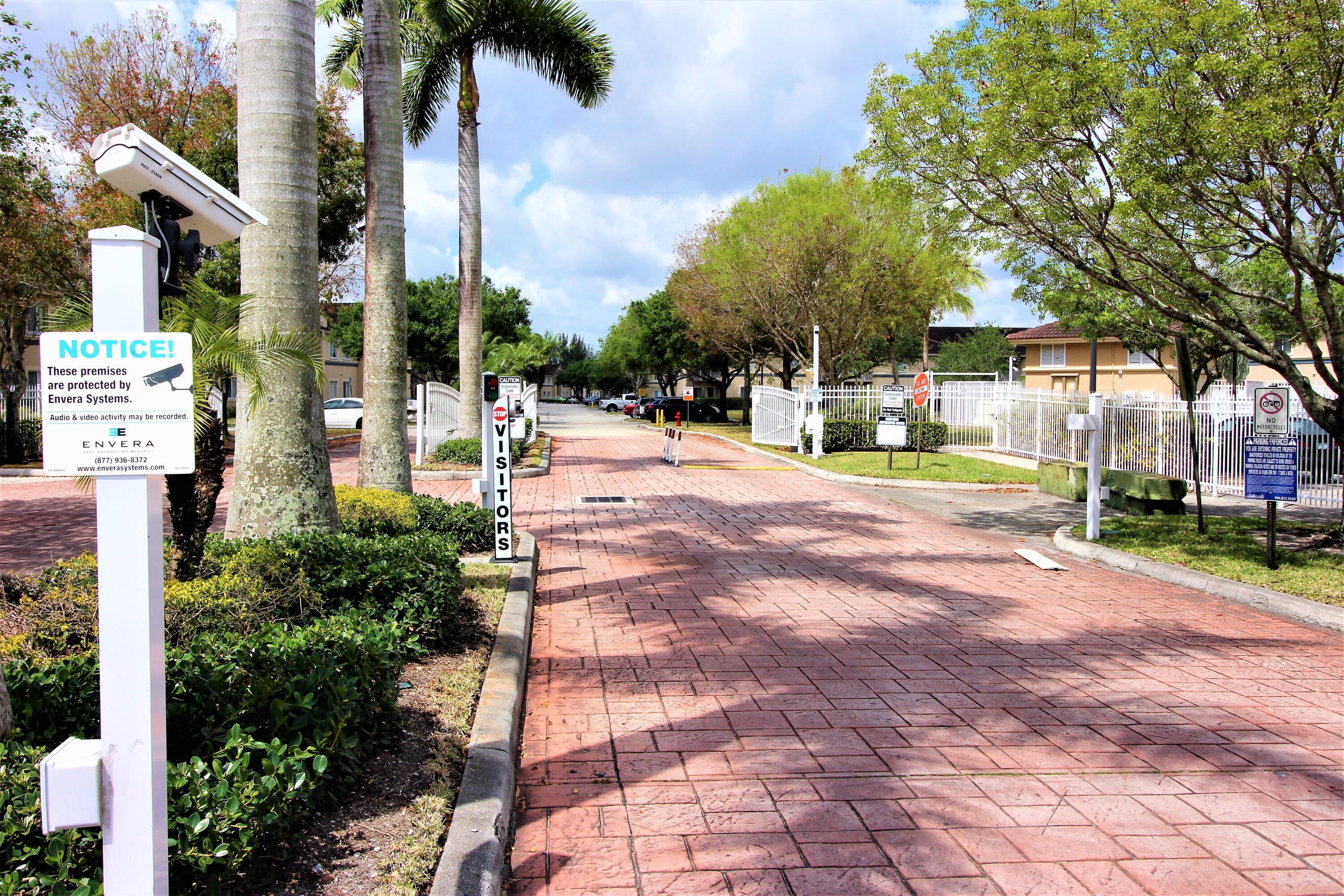 1145 Golden Lakes Boulevard 723, West Palm Beach, FL 33411, West Palm Beach - Photo 3