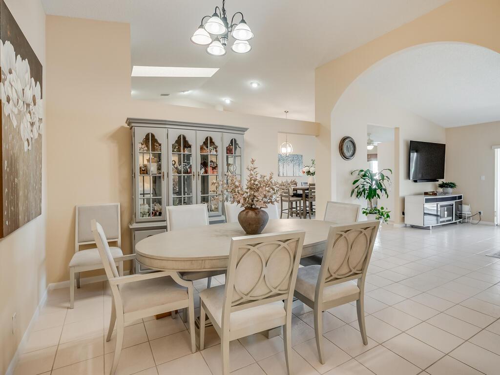 3933 Summer Chase Court, Lake Worth, FL 33467, Lake Worth - Photo 4