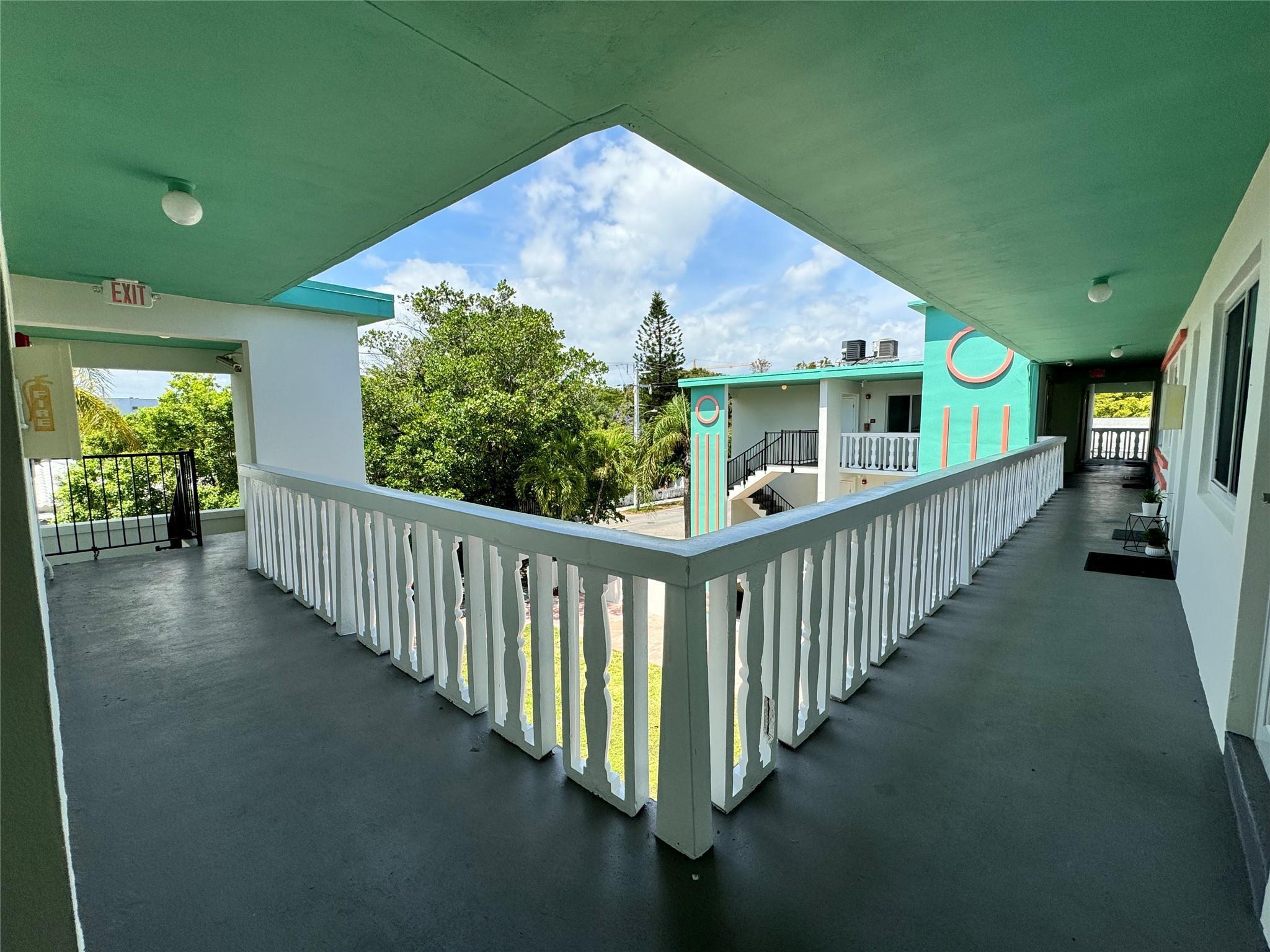 1857 Jefferson Street 302, Hollywood, FL 33020, Hollywood - Photo 3
