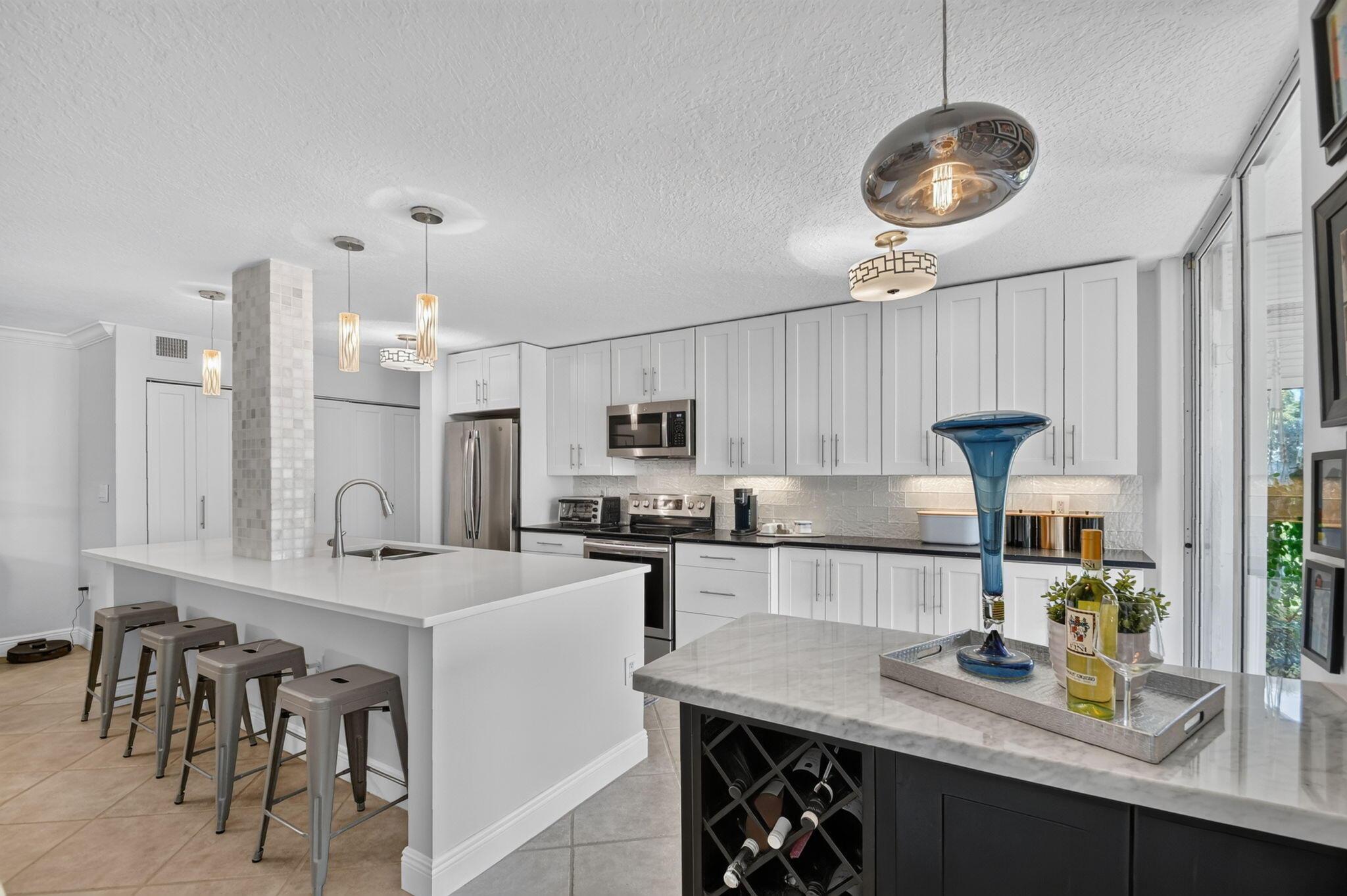 103 Half Moon Circle C1, Hypoluxo, FL 33462, Hypoluxo - Photo 5