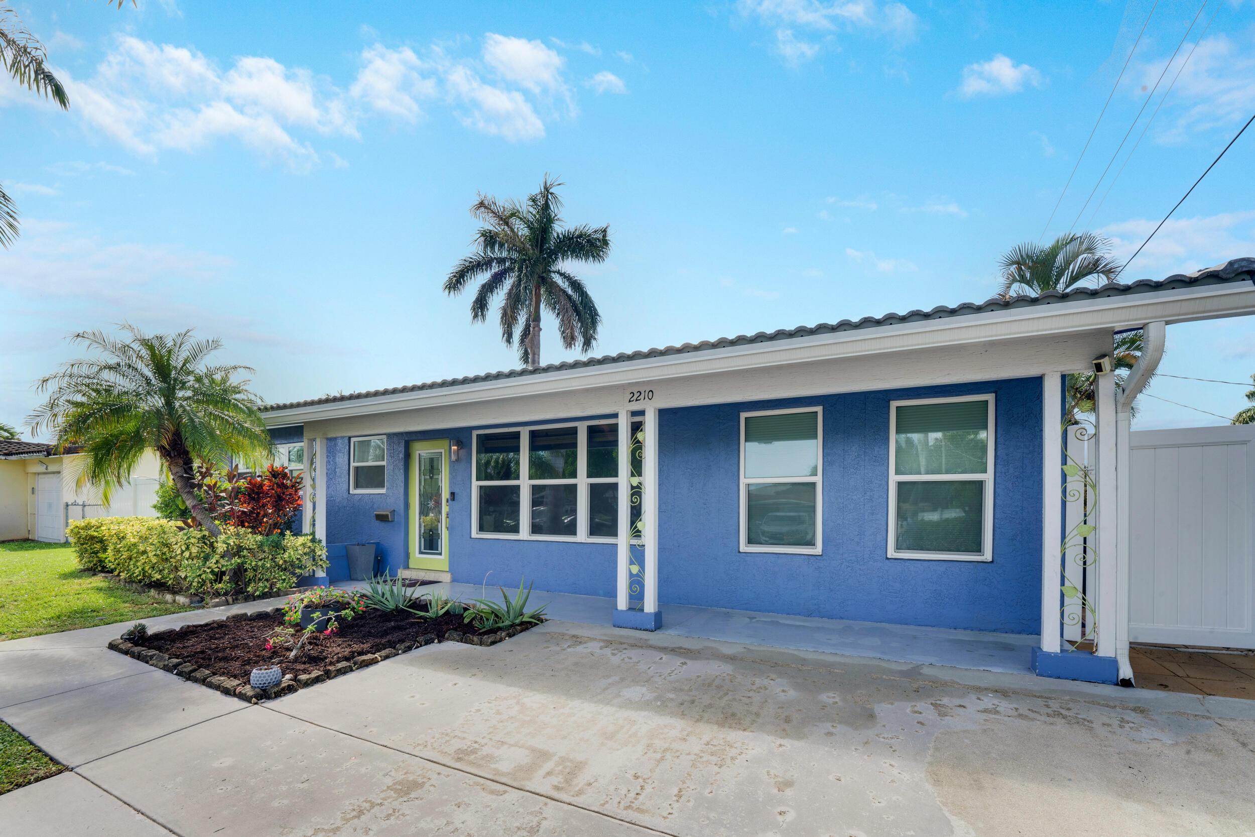 2210 NE 51ST Street, Lighthouse Point, FL 33064, Lighthouse Point - Photo 2