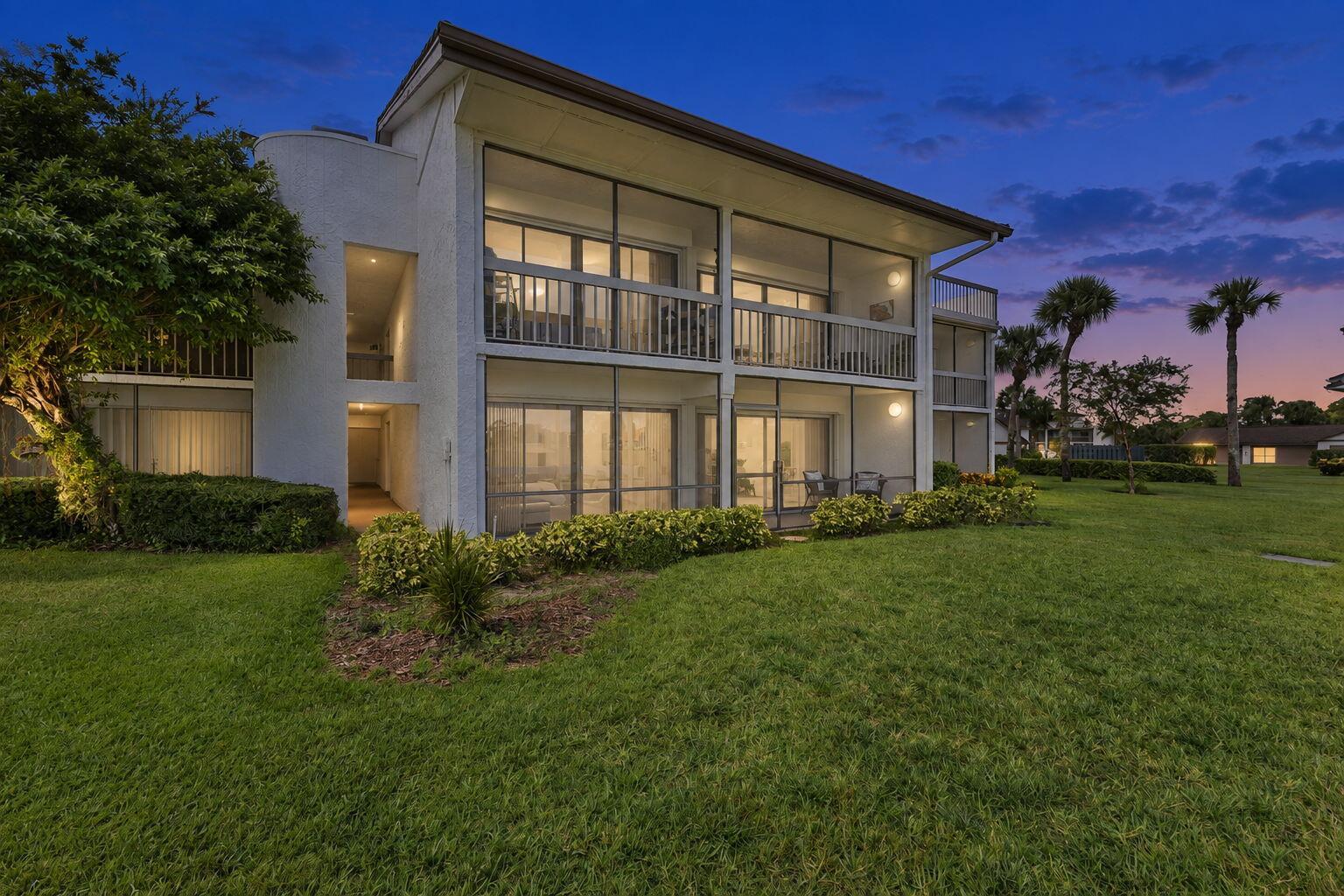 3200 Twin Lakes Terrace 105, Fort Pierce, FL 34951, Fort Pierce