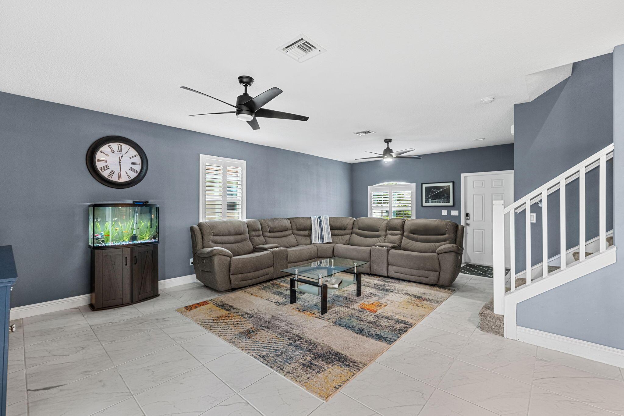 313 Palm Breezes Drive, Fort Pierce, FL 34945, Fort Pierce - Photo 5