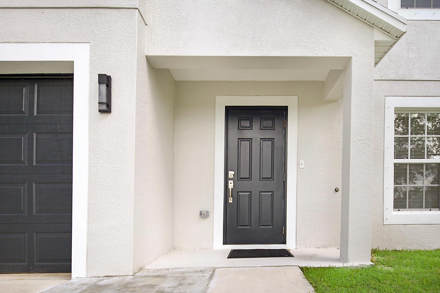 617 SE KARRIGAN Terrace, Port St. Lucie, FL 34983, Port St. Lucie - Photo 5