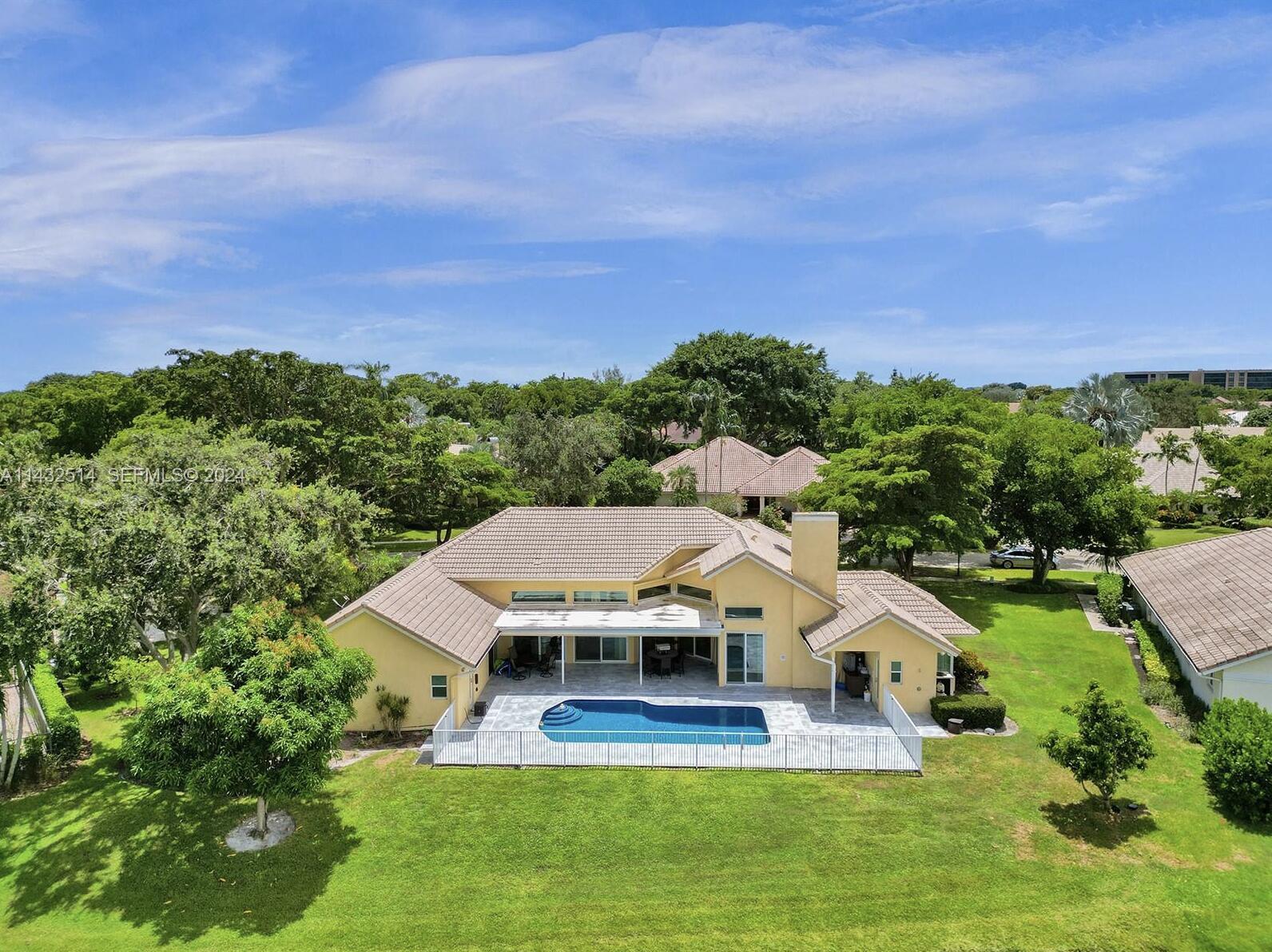 4495 WOODFIELD Boulevard, Boca Raton, FL 33434, Boca Raton - Photo 2