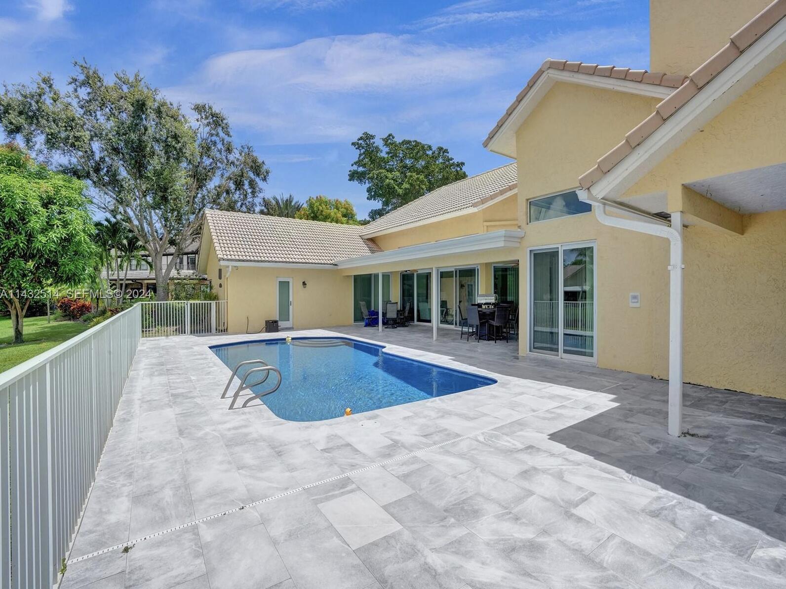 4495 WOODFIELD Boulevard, Boca Raton, FL 33434, Boca Raton - Photo 5