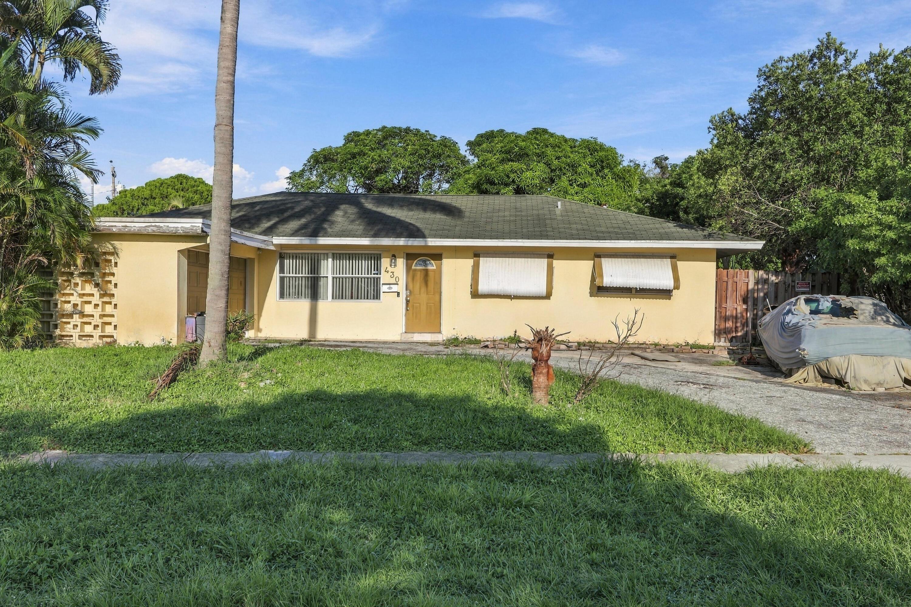 430 N Ware Drive, West Palm Beach, FL 33409, West Palm Beach - Photo 2