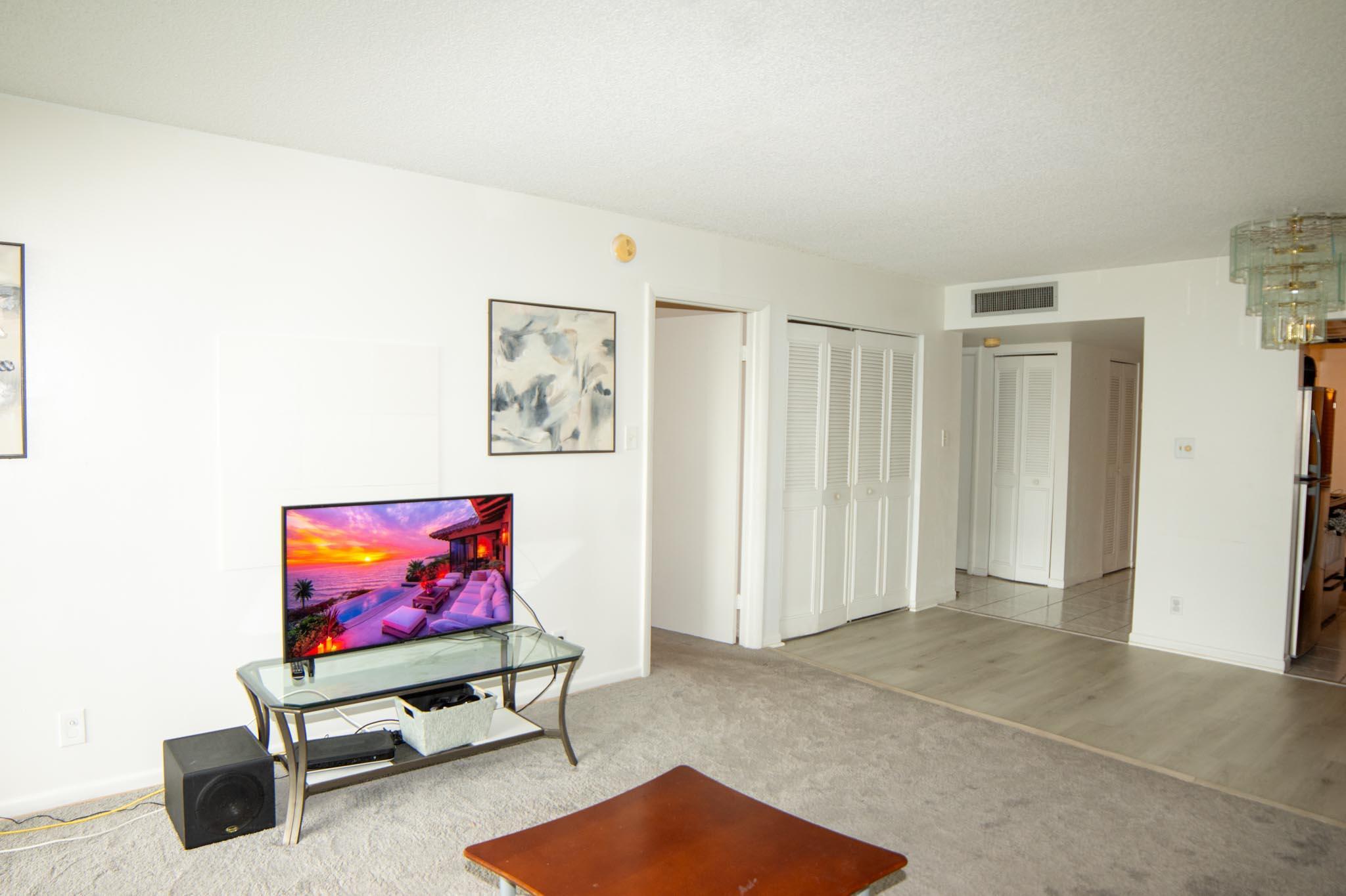 3301 NW 47TH Terrace 403, Lauderdale Lakes, FL 33319, Lauderdale Lakes - Photo 5
