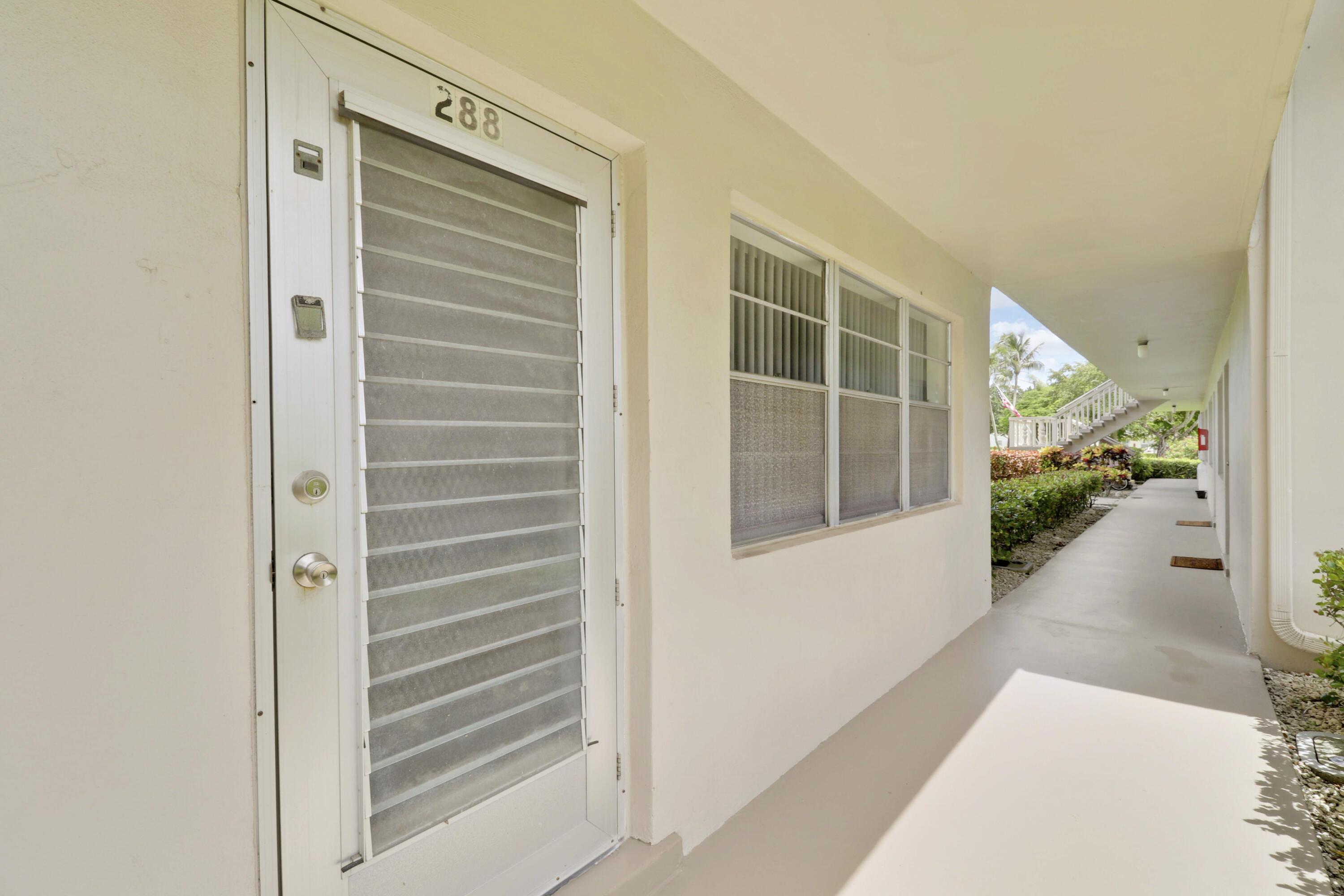 288 Northampton O, West Palm Beach, FL 33417, West Palm Beach
