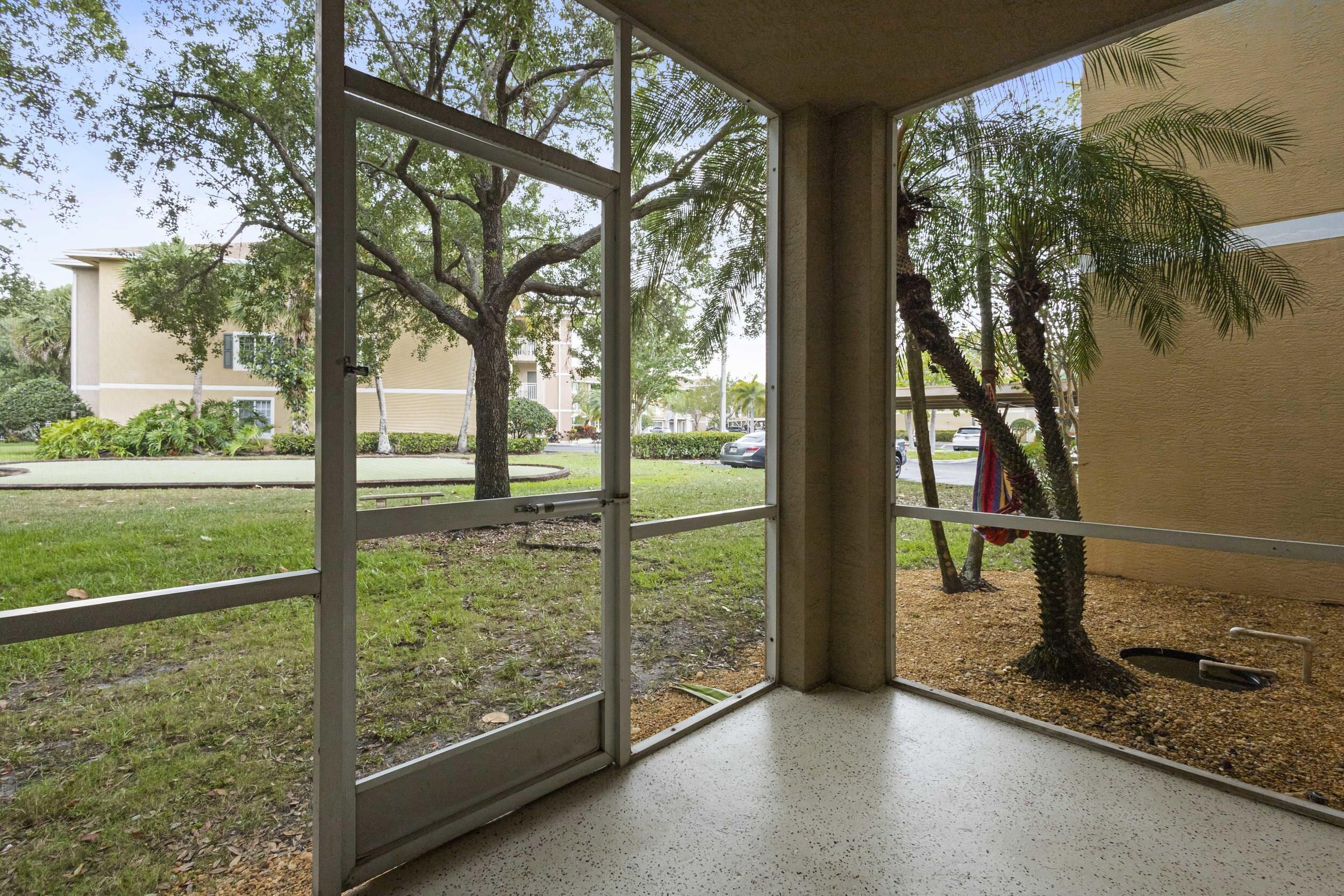 6450 EMERALD DUNES Drive 103, West Palm Beach, FL 33411, West Palm Beach