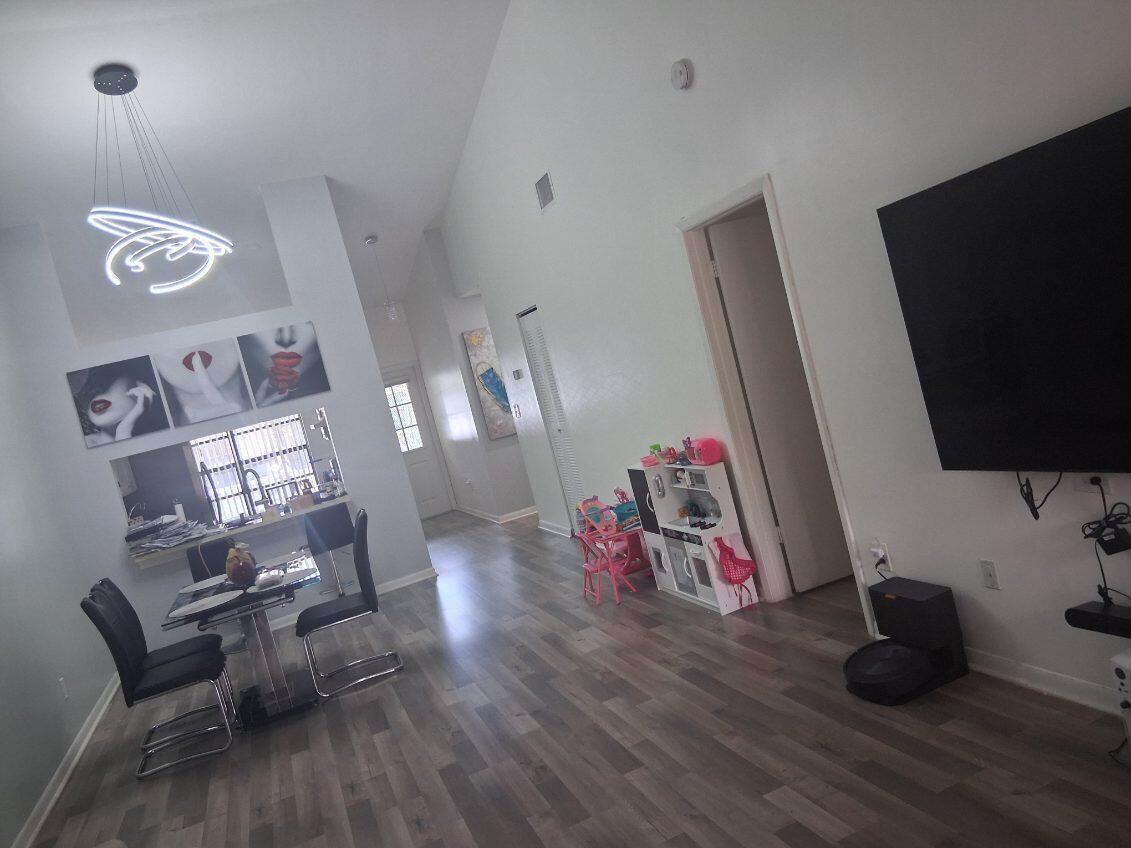 1200 PARKSIDE GREEN Drive E, Greenacres, FL 33415, Greenacres