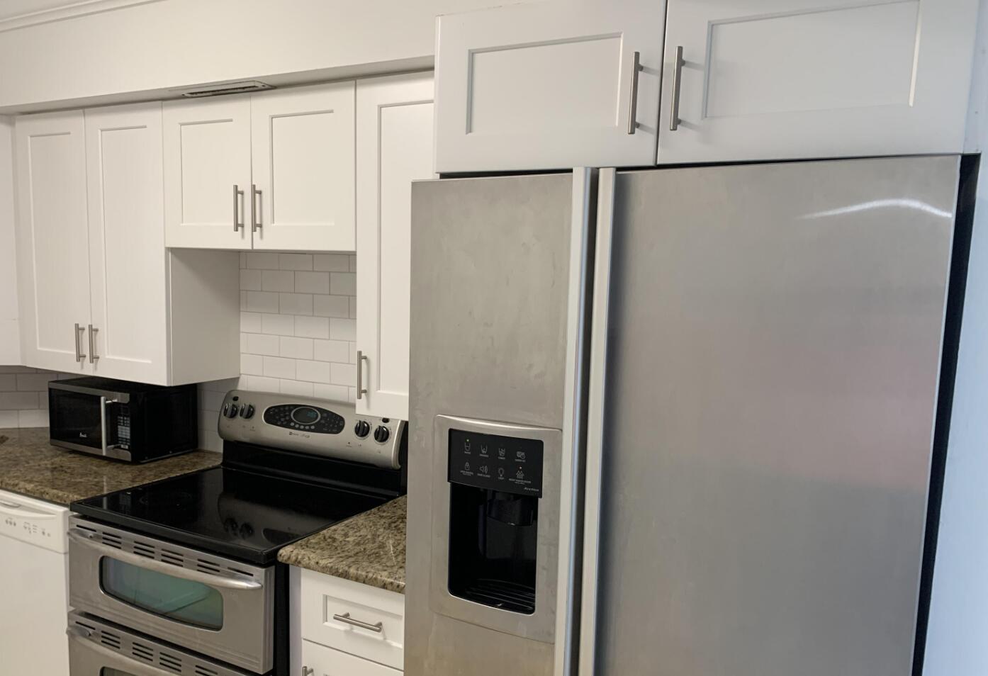 2425 Presidential Way 202, West Palm Beach, FL 33401, West Palm Beach - Photo 4