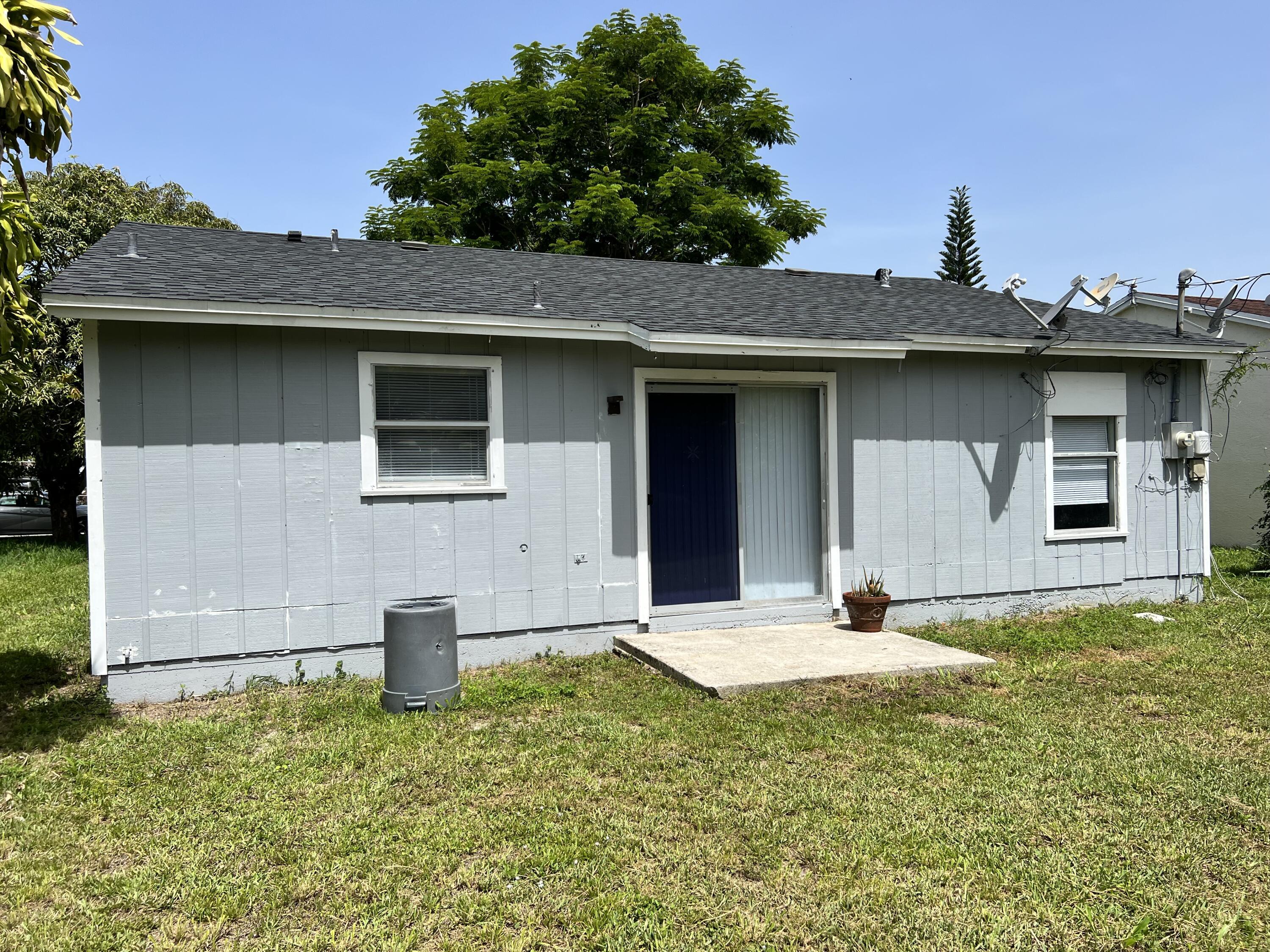 332 Fleming Avenue, Greenacres, FL 33463, Greenacres - Photo 3