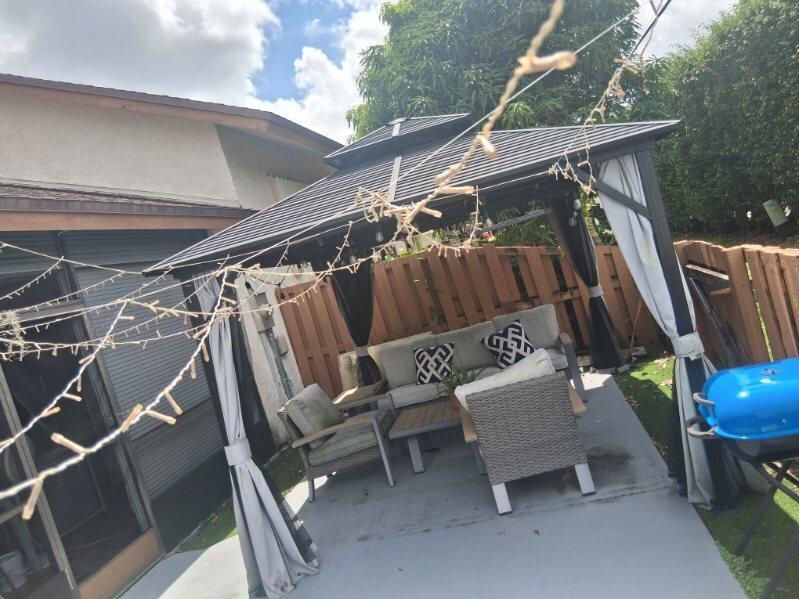 1200 PARKSIDE GREEN Drive E, Greenacres, FL 33415, Greenacres - Photo 2