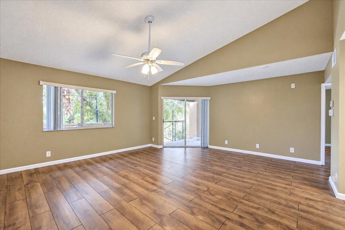 4005 W Mcnab Road C305, Pompano Beach, FL 33069, Pompano Beach - Photo 2