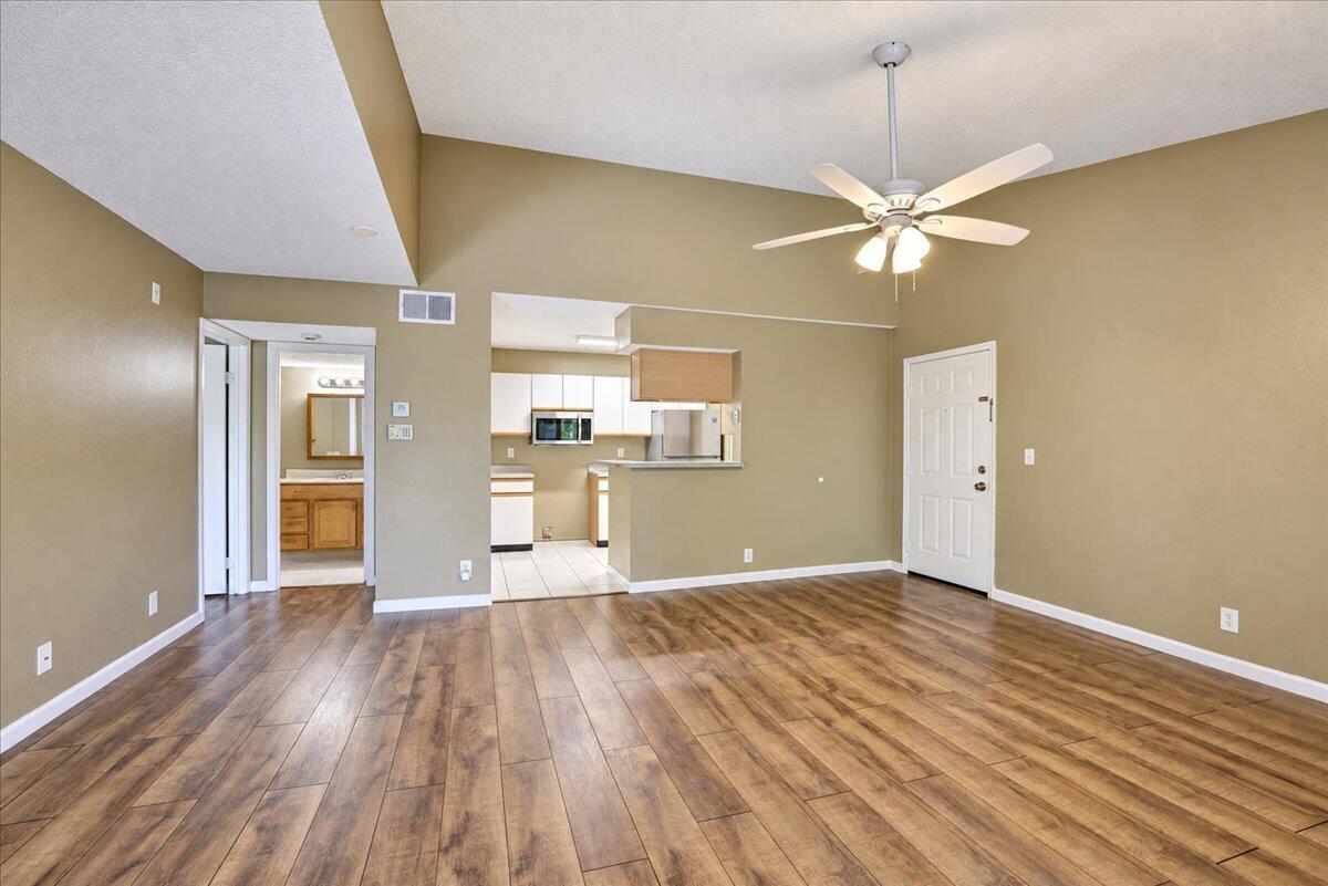 4005 W Mcnab Road C305, Pompano Beach, FL 33069, Pompano Beach - Photo 4