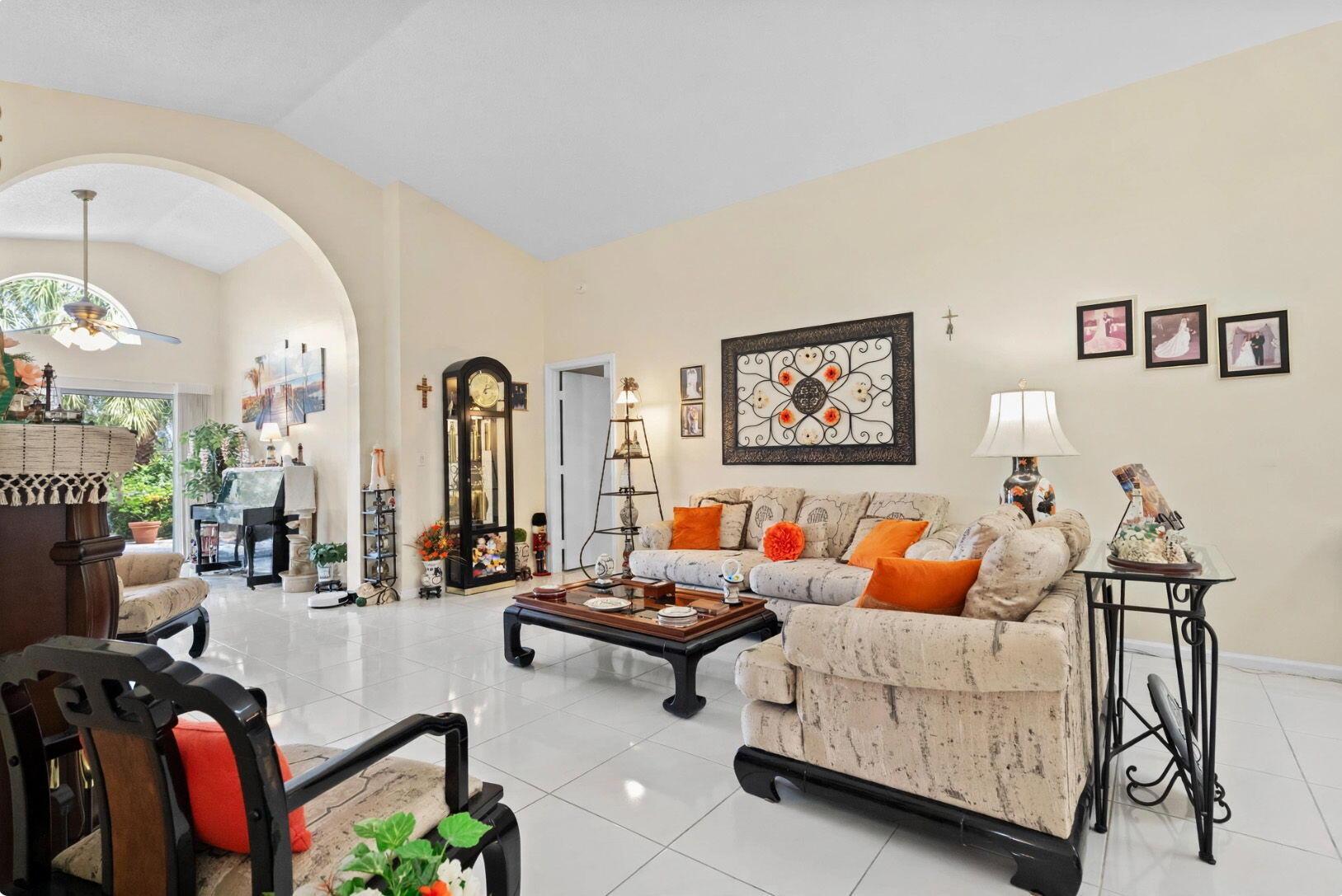 9847 Harbour Lake Circle, Boynton Beach, FL 33437, Boynton Beach - Photo 4