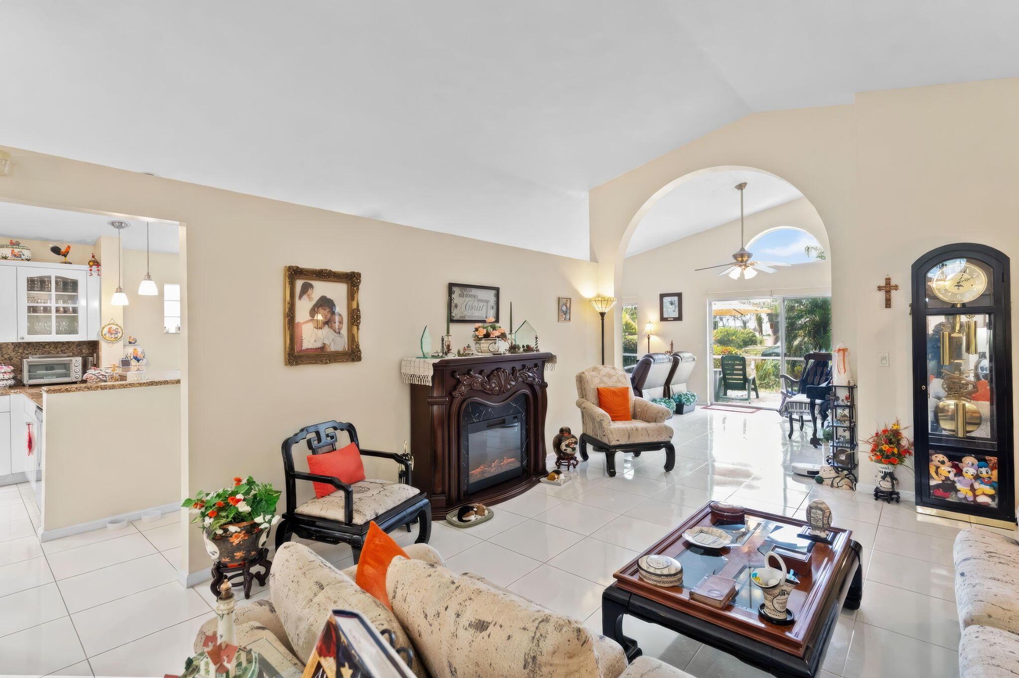 9847 Harbour Lake Circle, Boynton Beach, FL 33437, Boynton Beach - Photo 5