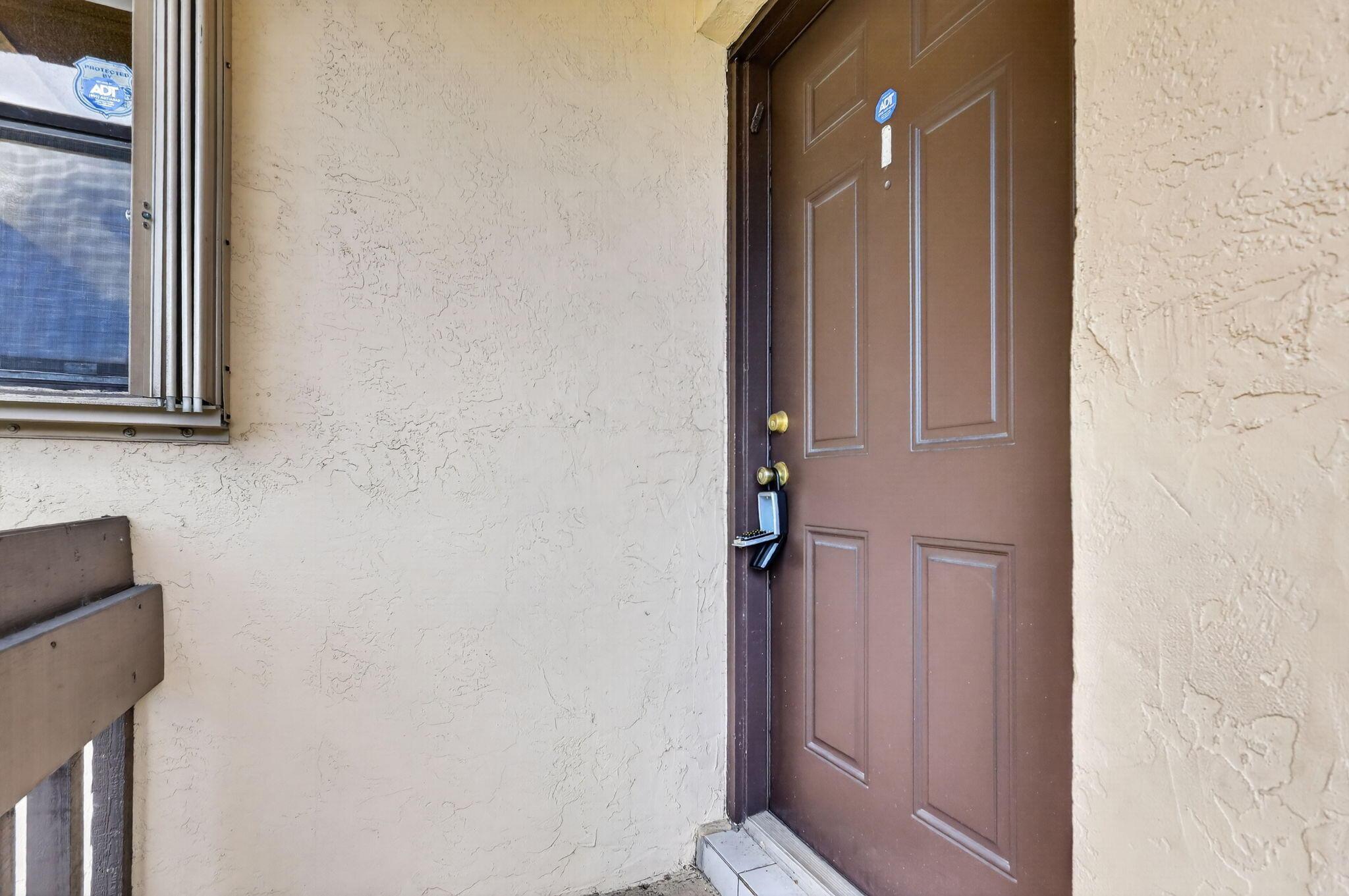 750 NE 199TH Street 204H, Miami, FL 33179, Miami - Photo 5