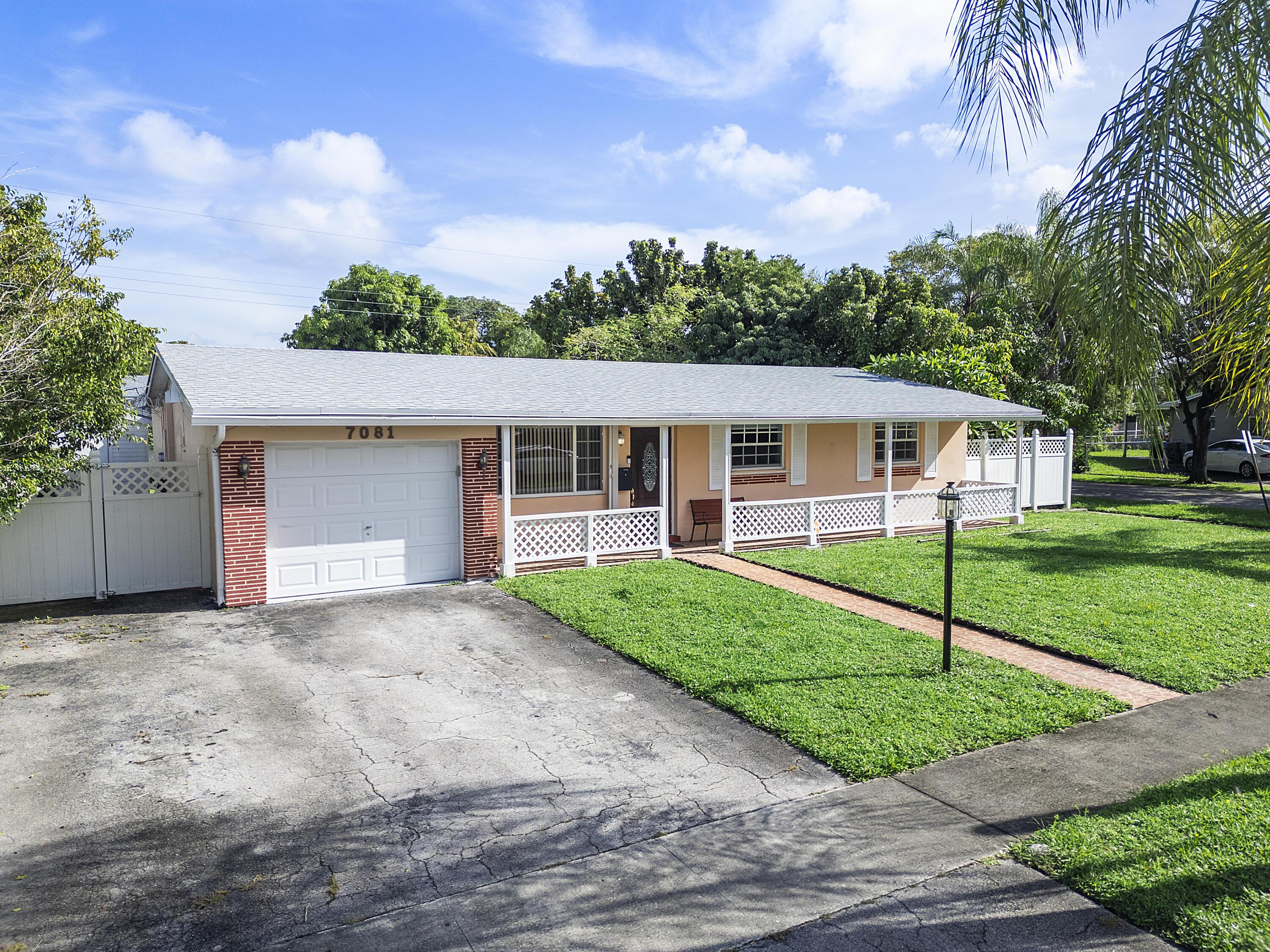 7081 TAYLOR Street, Hollywood, FL 33024, Hollywood