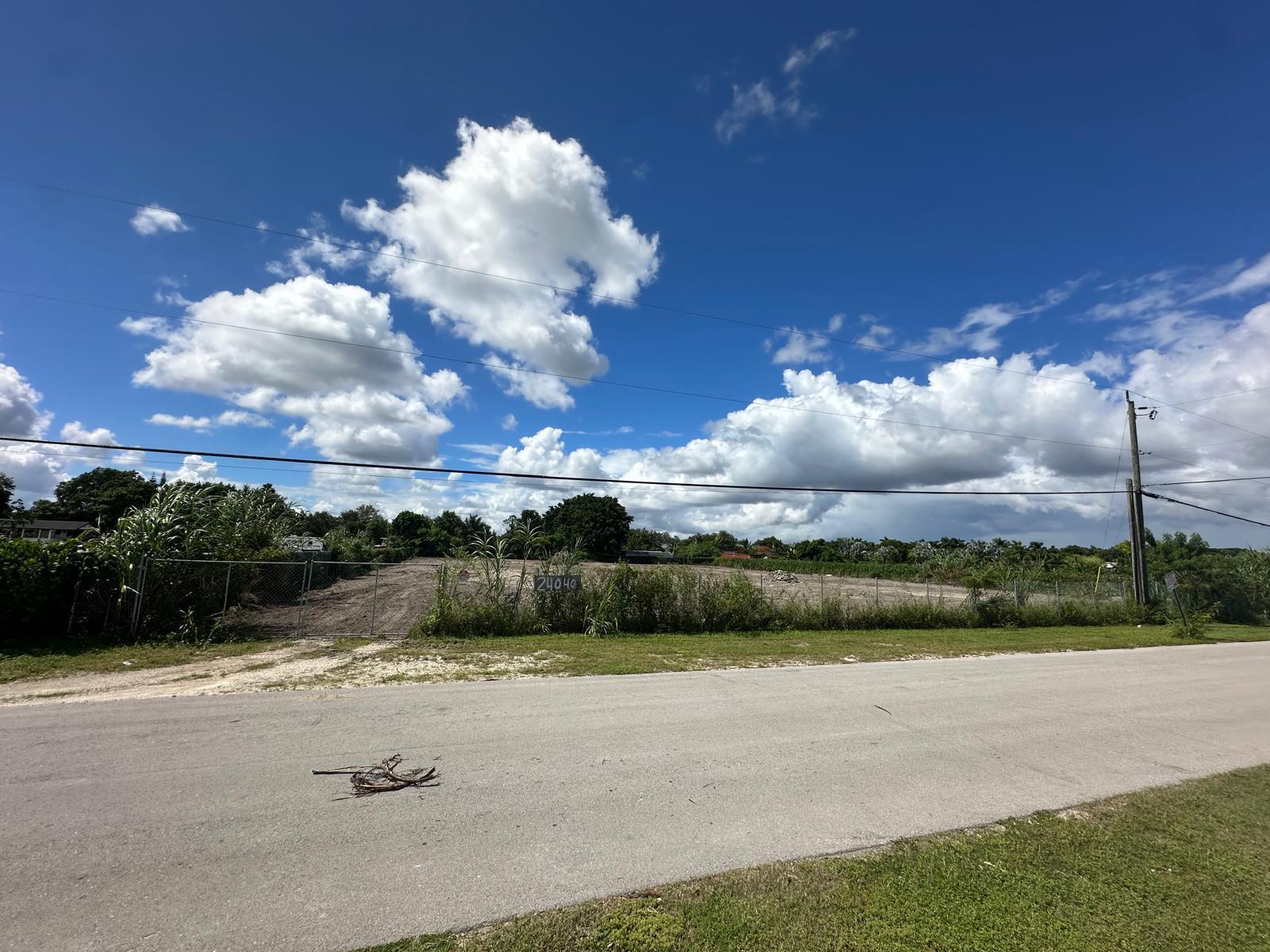 24040 SW 209TH Place, Homestead, FL 33031, Homestead - Photo 2