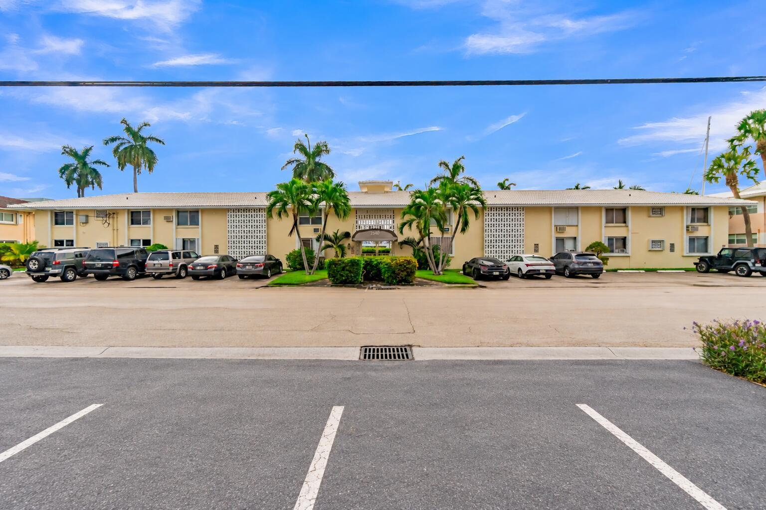 2840 NE 33RD Court 2, Fort Lauderdale, FL 33306, Fort Lauderdale - Photo 2