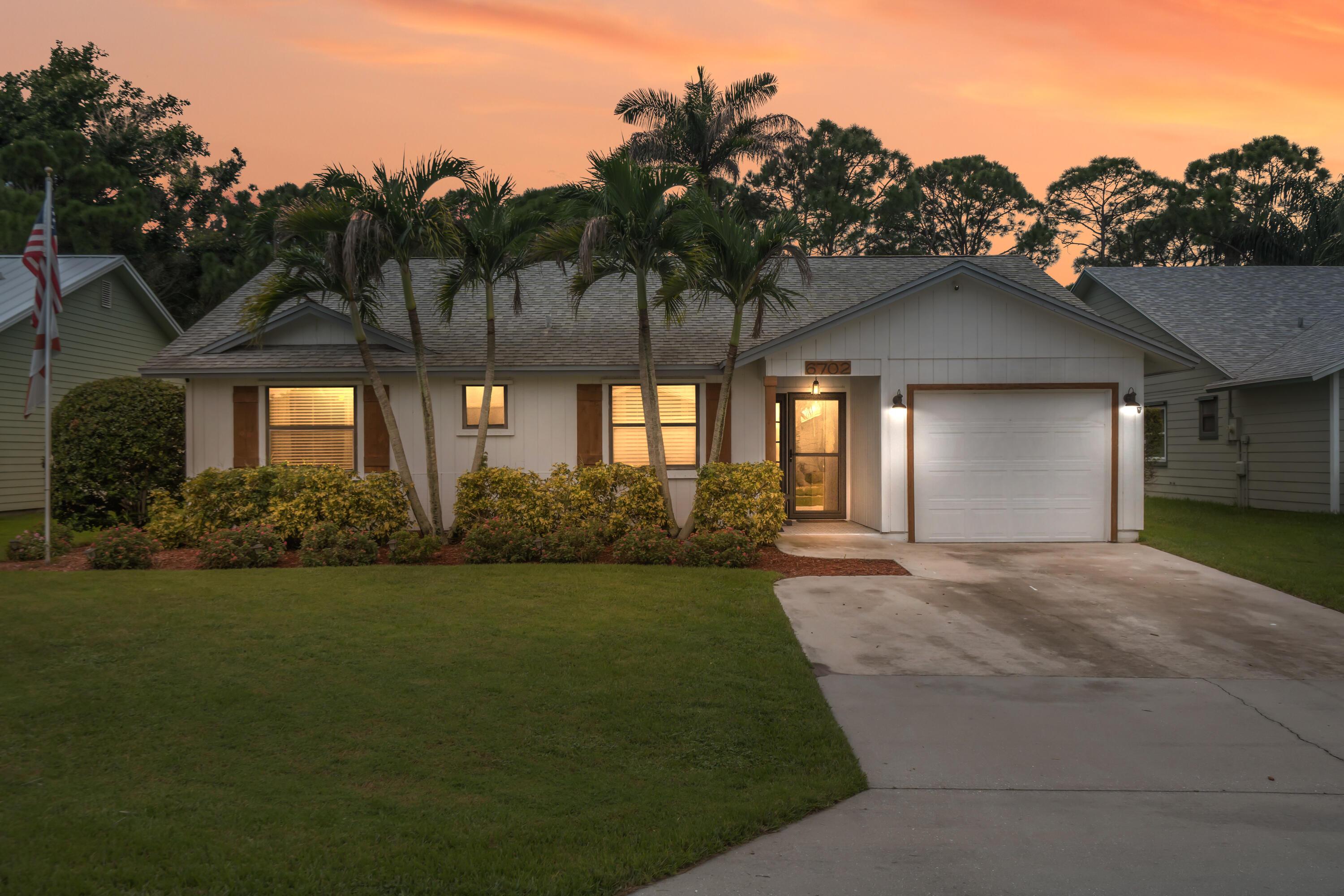 6702 SE Raintree Avenue, Stuart, FL 34997, Stuart - Photo 3